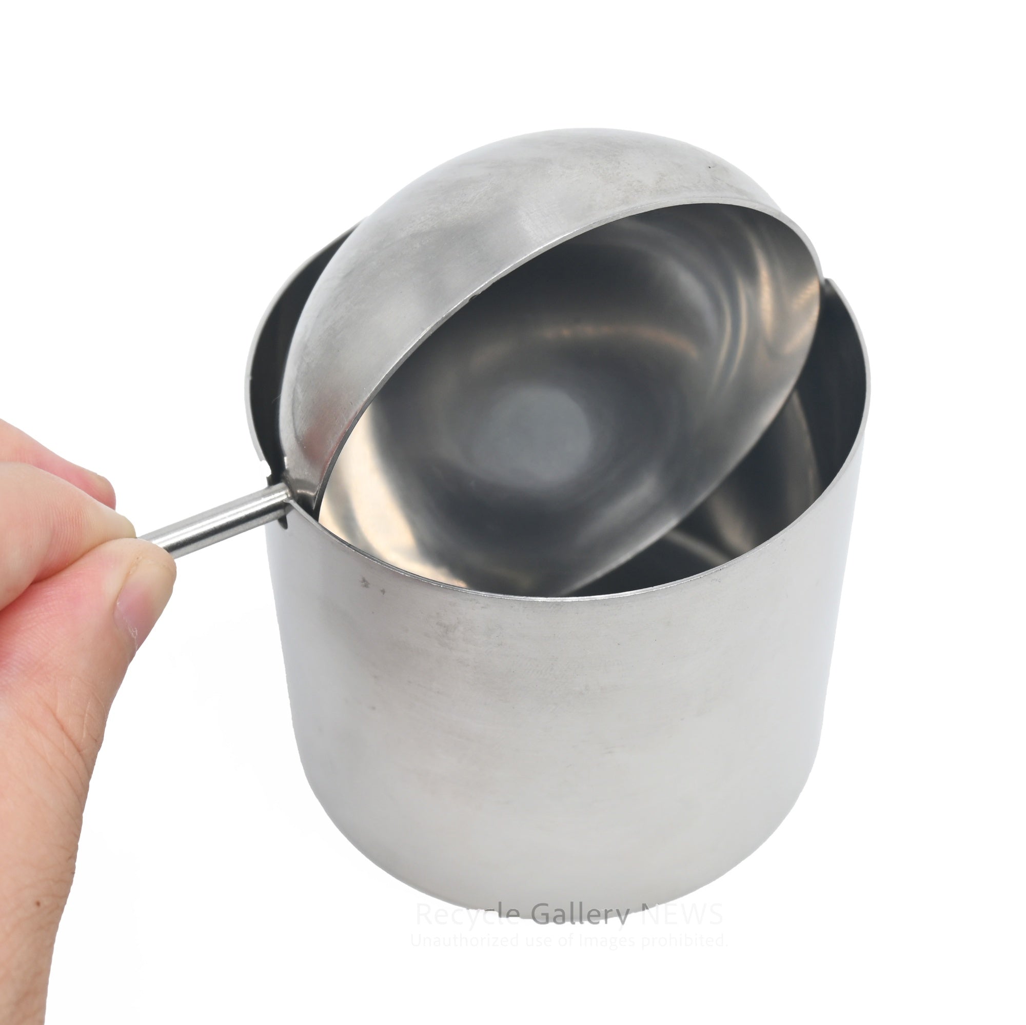Stelton Cylinda-Line Revolving Ashtray Danish by Arne Jacobsen Scandinavian Design / ステルトン シリンダライン リボルビング アッシュトレイ 灰皿 デンマークアルネ・ヤコブセン 北欧デザイン