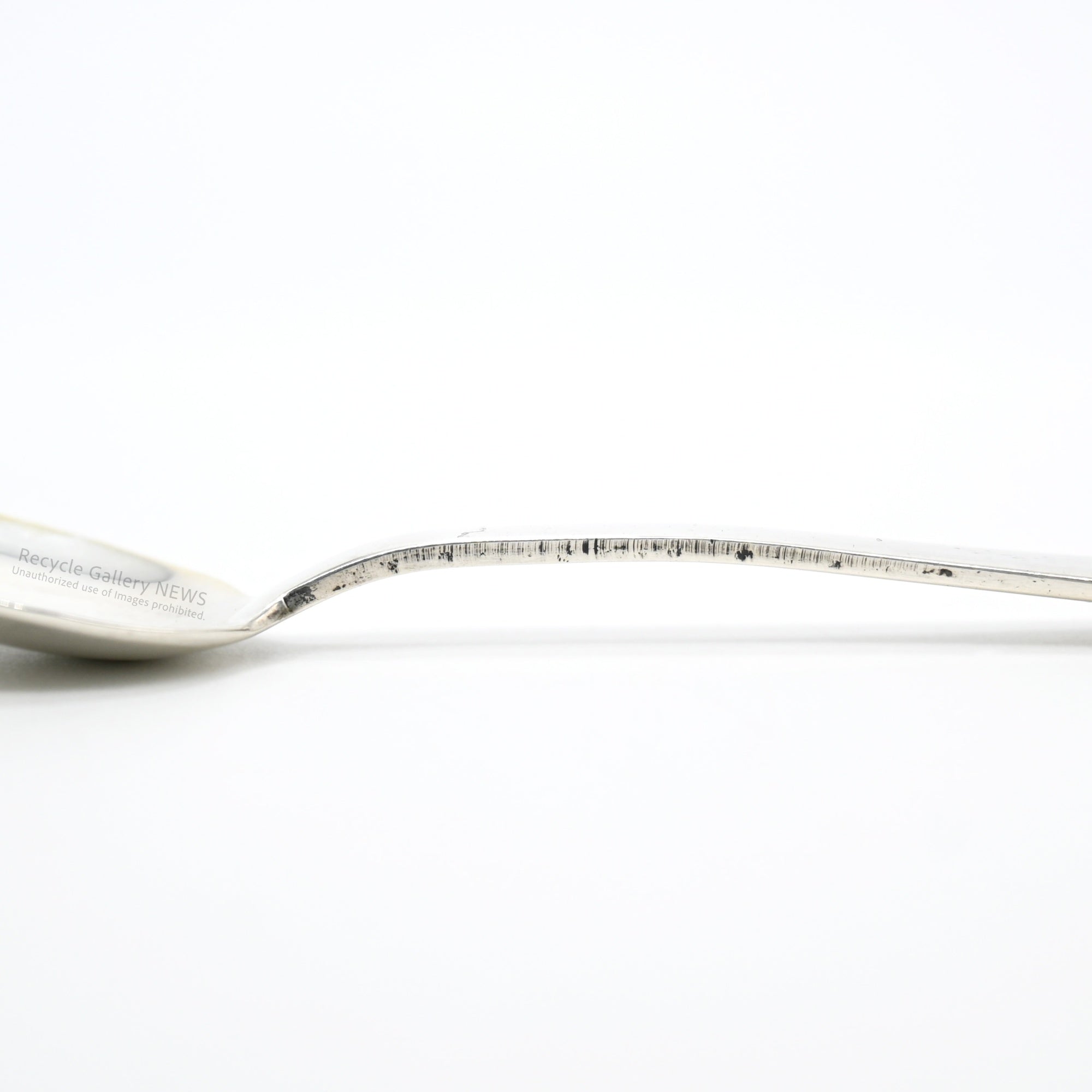 Sterling Silver Animal Spoons Set of 2 Moose & Bison Made in Canada / 動物たちのスプーン 2本セット ミニスプーン スターリングシルバー製 カナダ産 動物モチーフ ムース バイソン レゾリュート・ベイ