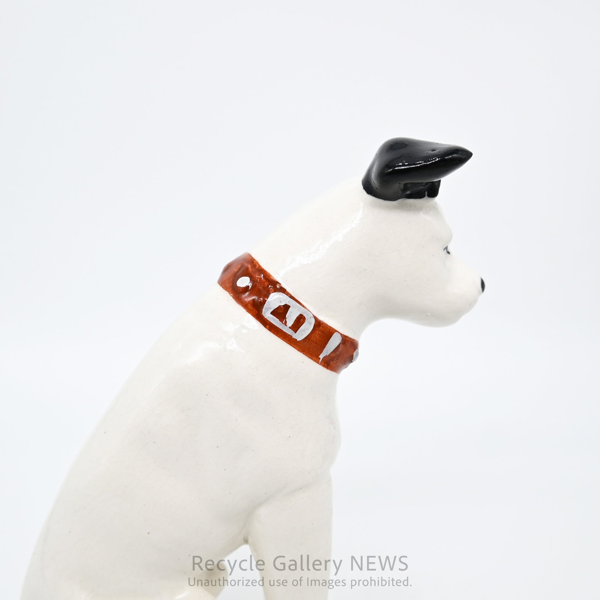 His Master's Voice "Nipper" Hand-Painted Ceramic Dog Figurine Miniature Victor White / 『主人の声』ビクター犬 ニッパー ハンドペイント 陶器フィギュリン ミニチュア オブジェ 犬の置物 オーディオ レトロ 白