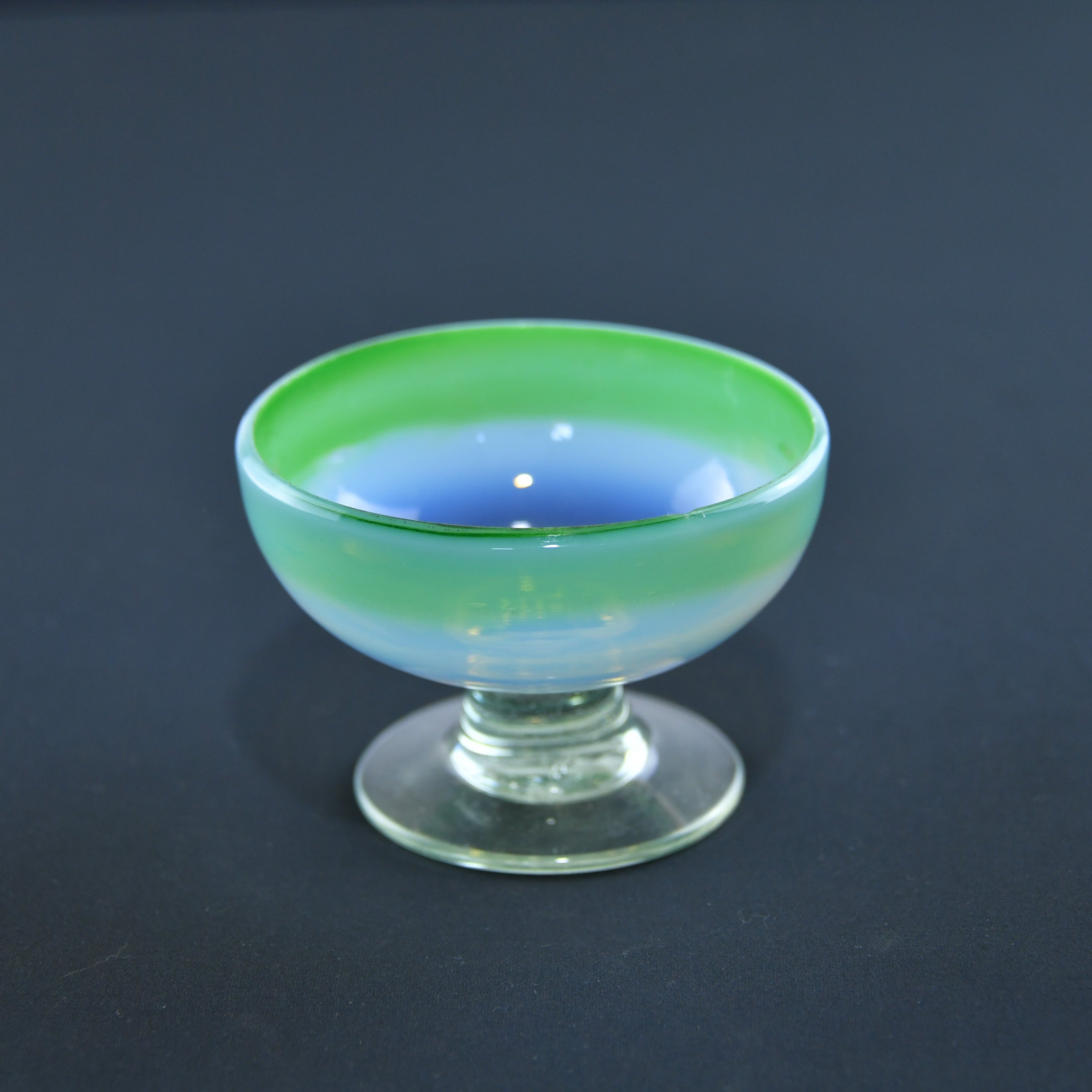 Vintage Japanese glass Sherbet Glass Ice cream cup / 緑縁乳白暈し氷コップ(吹きガラス)