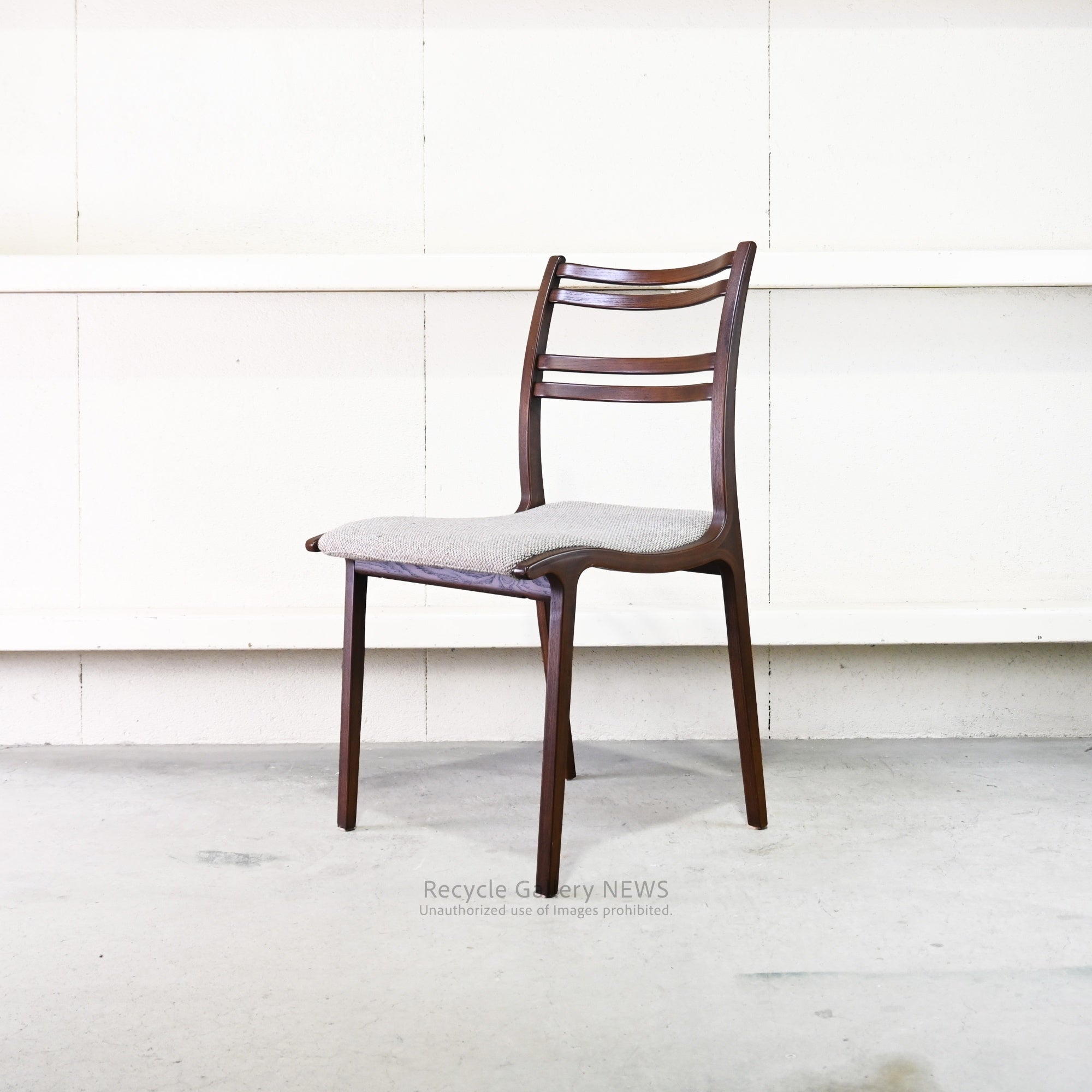 Fuji Furniture Wooden Armless Chair "Calm" Japan Scandinavian Style / 冨士ファニチア アームレスチェア カーム 日本 北欧 木製