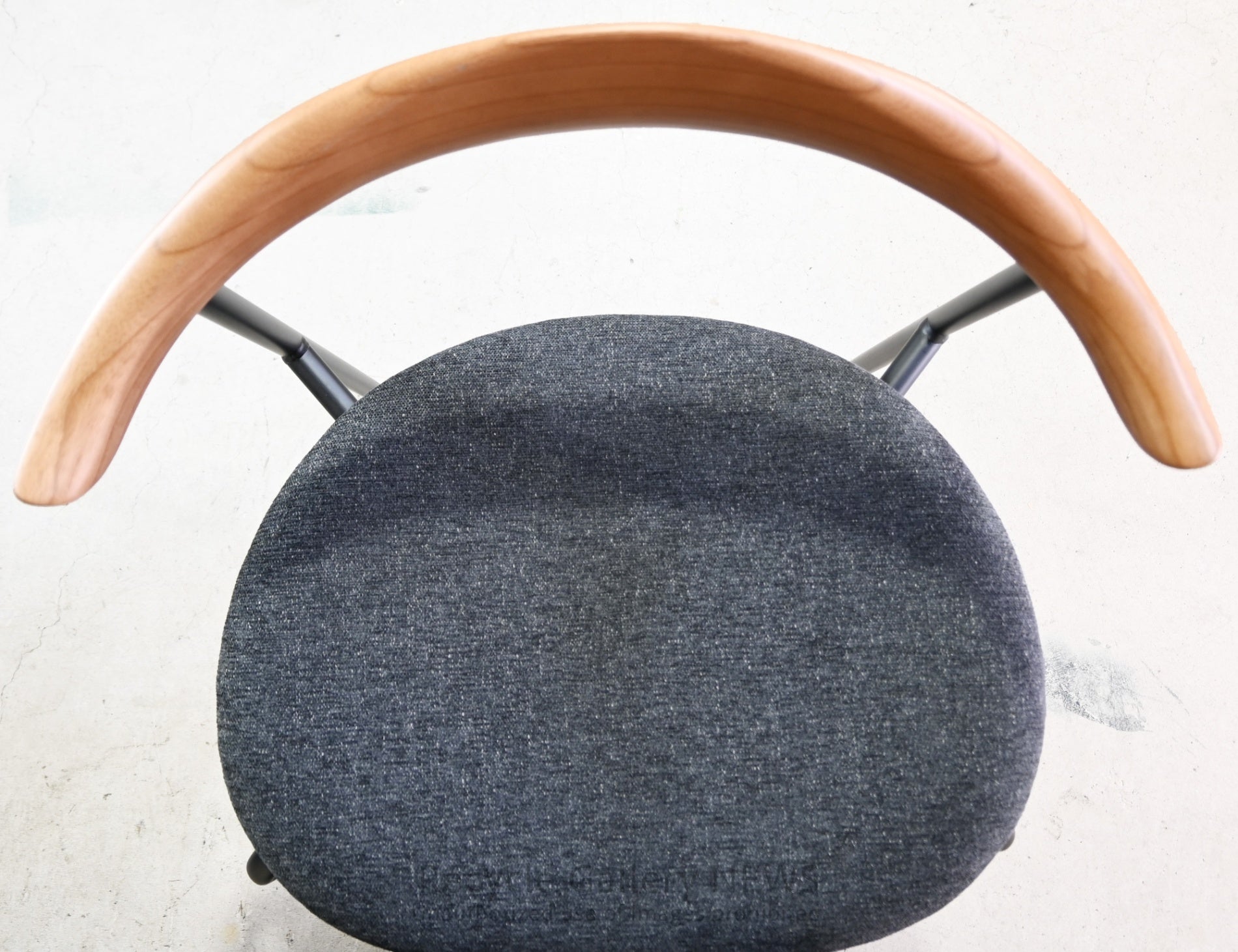 Seki Furniture Atom Chair Black Wooden  Steel  Industrial  Vintage  Cafe style / 関家具 アトムチェア 座面黒色 木材 スチール インダストリアル ヴィンテージ カフェスタイル