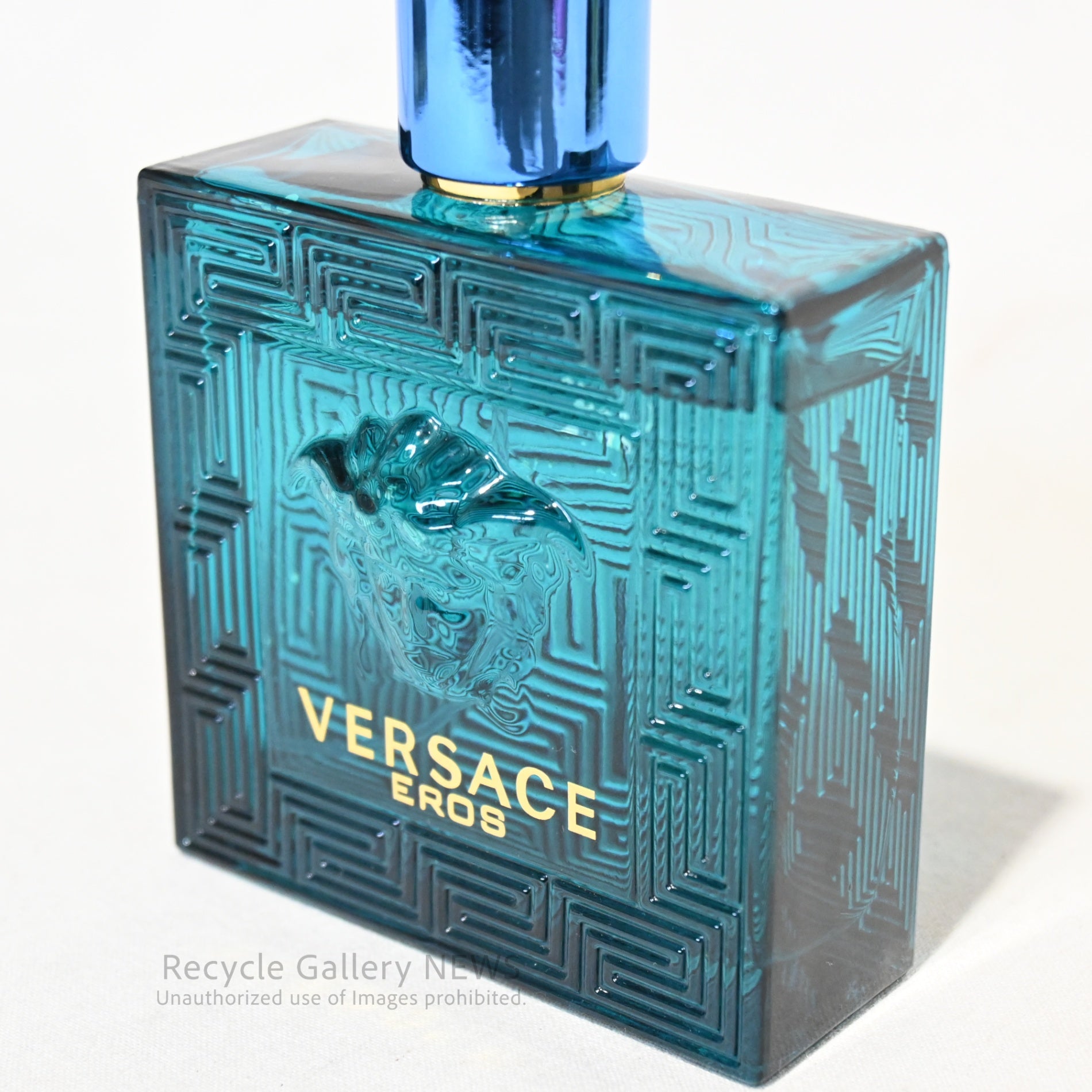 VERSACE EROS 100ml Eau de Parfum Used 80% liquid volume / ヴェルサーチ エロス オードパルファム 残量80％以上 香水
