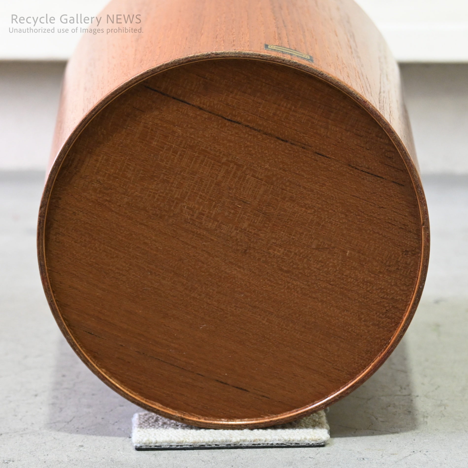 SAITO WOOD Molded Plywood Paper Basket Wastebasket Brown Discontinued / サイトーウッド 成形合板 ペーパーバスケット ゴミ箱 ブラウン 廃盤品