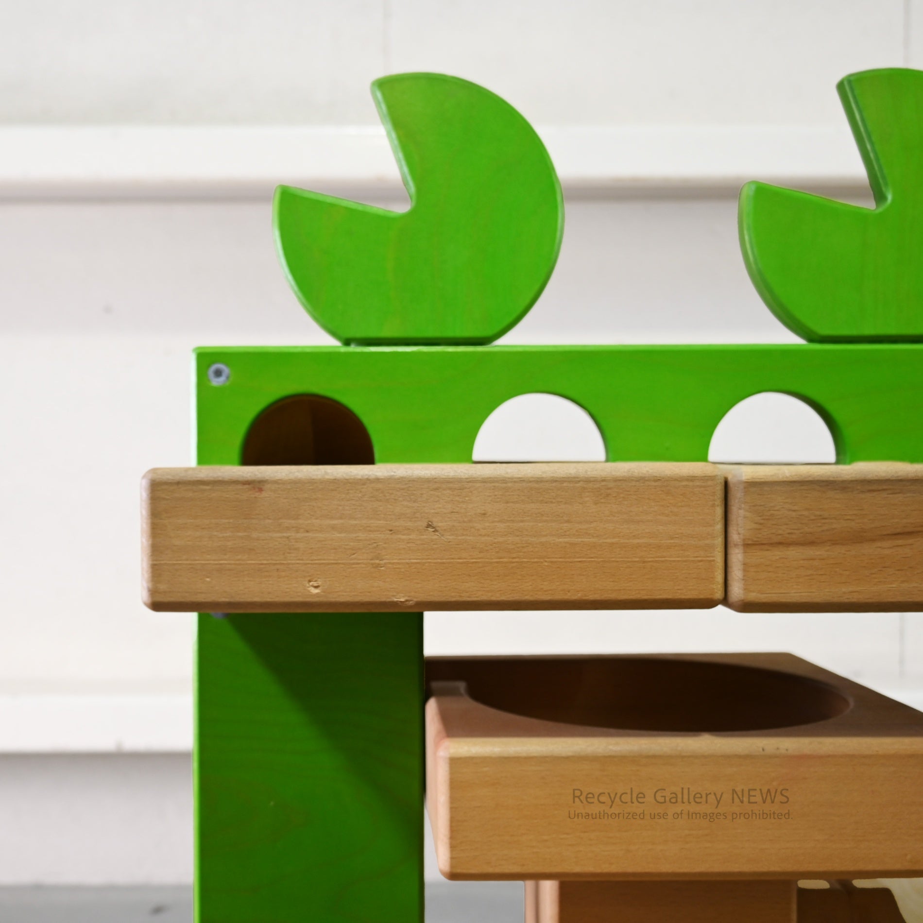 Bornelund Japanese Wooden Marble Run Educational Toy for All Ages / マーブルラン 木製 日本 知育玩具 オモチャ 全年齢