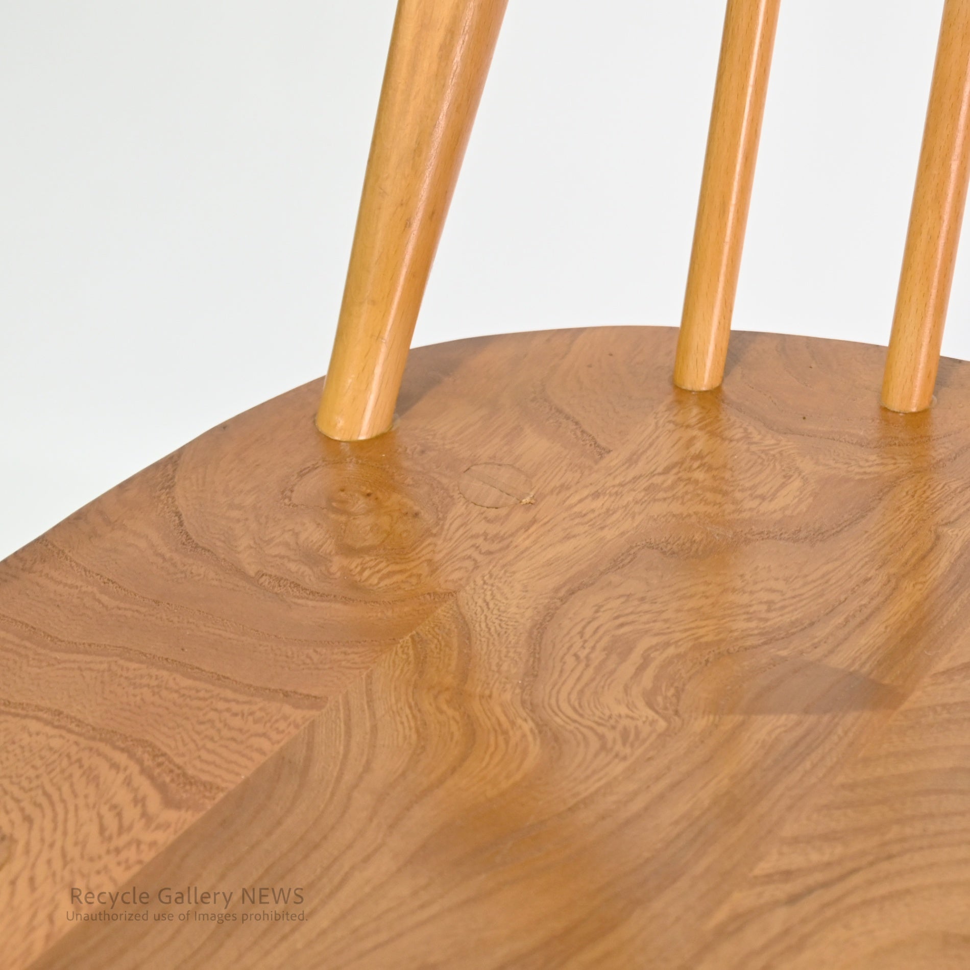 Ercol Quaker Chair  British Elm Wood Traditional Craftsmanship  / クエーカーチェア  イギリス エルム材  職人技