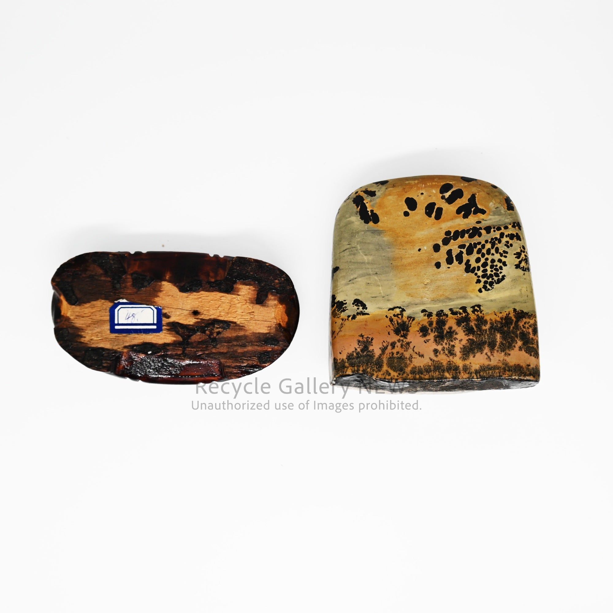 Picture Jasper Rough-textured Base Yellow Gemstone Decorative Object / 風景石 粗目台座付 黄色 天然石 置物