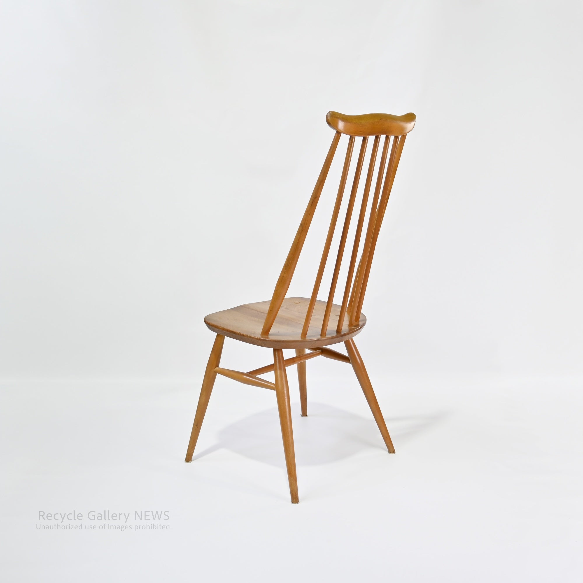 Ercol Ercol Goldsmith Chair British Elm Wood Traditional Craftsmanship Matches Scandinavian Design / アーコール ゴールドスミスチェア イギリス ニレ材  職人技 北欧モダン