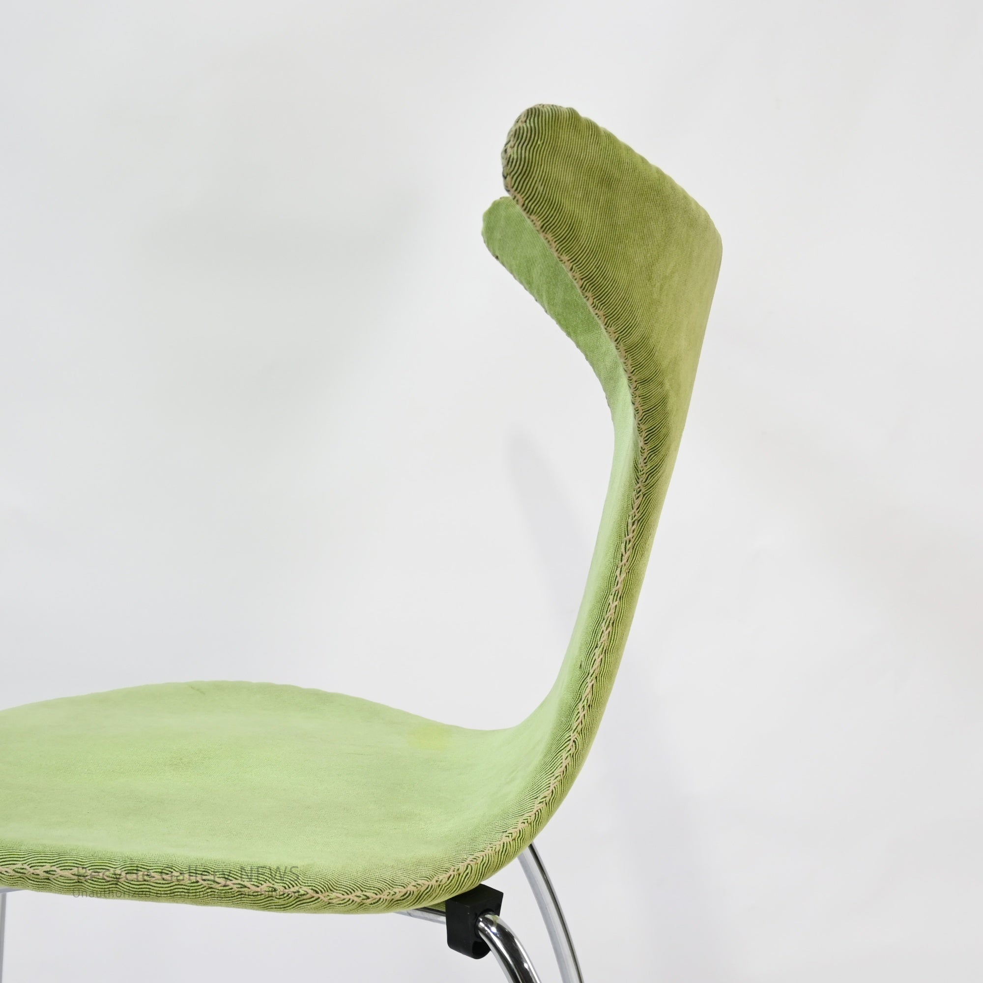 dolphin chair Green Danish Design by Bjarke Nielsen Scandinavian Modern / ドルフィンチェア デンマーク グリーン ビャルケ・ニールセン 北欧デザイン