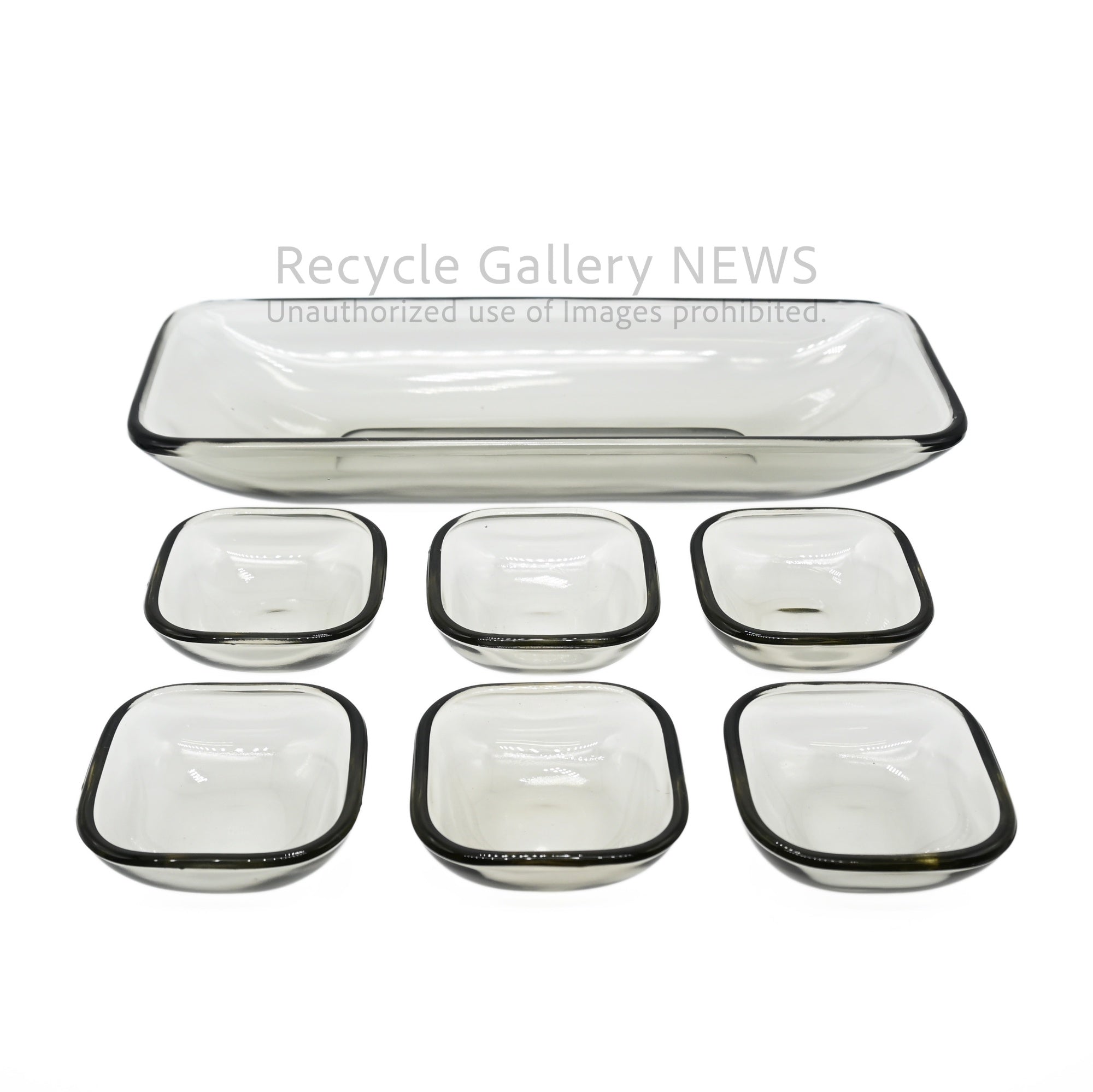 Rare Hoya Glass "Starting Unit series" Set of 7 Plates Smoke Gray Showa Retro / HOYA 保谷硝子 スターティングユニット 7点セット スモークグレー 昭和レトロ 希少