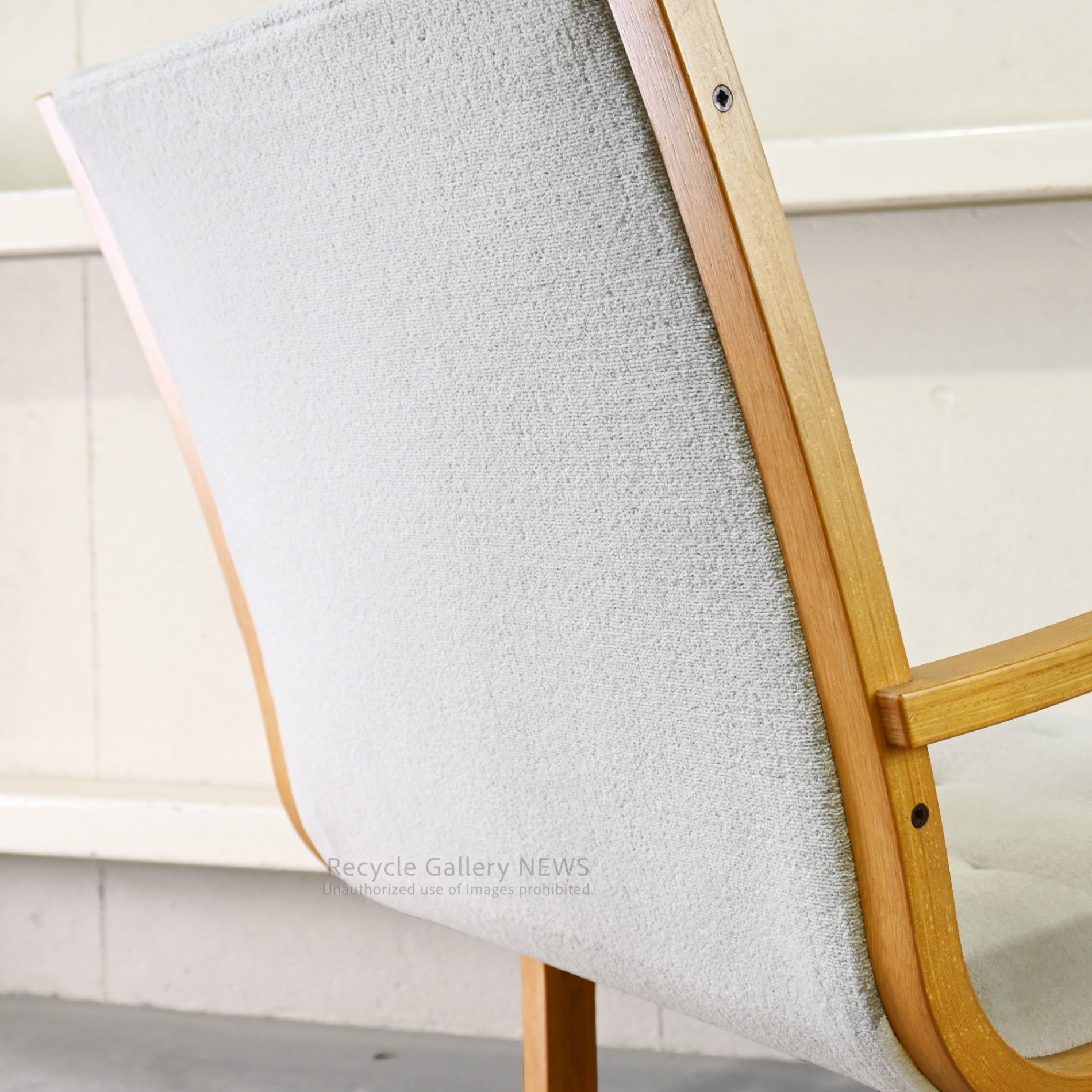 Discontinued Tendo Mokko "Heron" Low Back Chair by Mitsumasa Sugasawa Japanese Modern Masterpiece / 天童木工 ヘロン ローバックチェア 廃盤 日本 モダンデザイン 菅澤光政 傑作