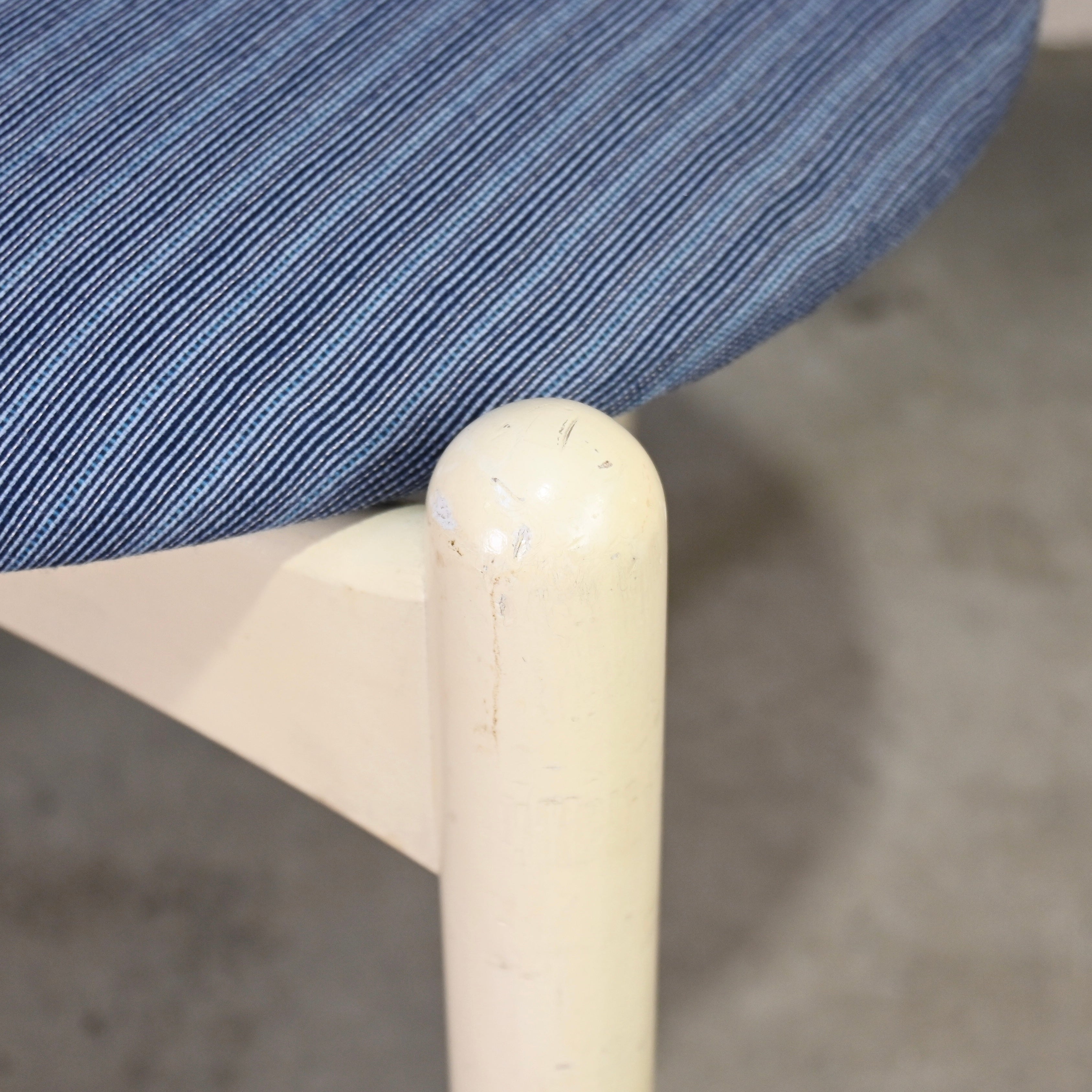 Old karimoku 3 legs stool Remake UK fabric Beechwood Japan vintage / オールドカリモク 3本脚 スツール リメイク 英国生地 ビーチ材 ジャパンヴィンテージ