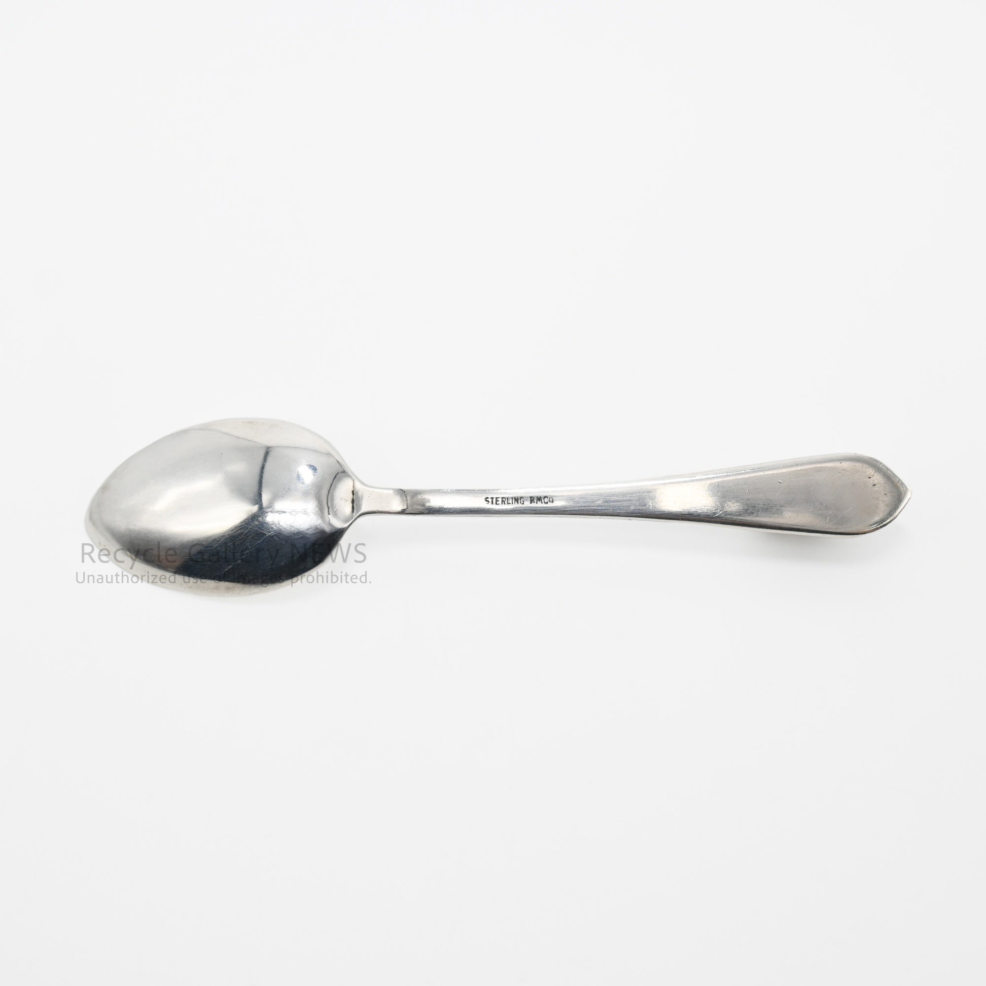Sterling Silver Animal Spoons Set of 2 Moose & Bison Made in Canada / 動物たちのスプーン 2本セット ミニスプーン スターリングシルバー製 カナダ産 動物モチーフ ムース バイソン レゾリュート・ベイ