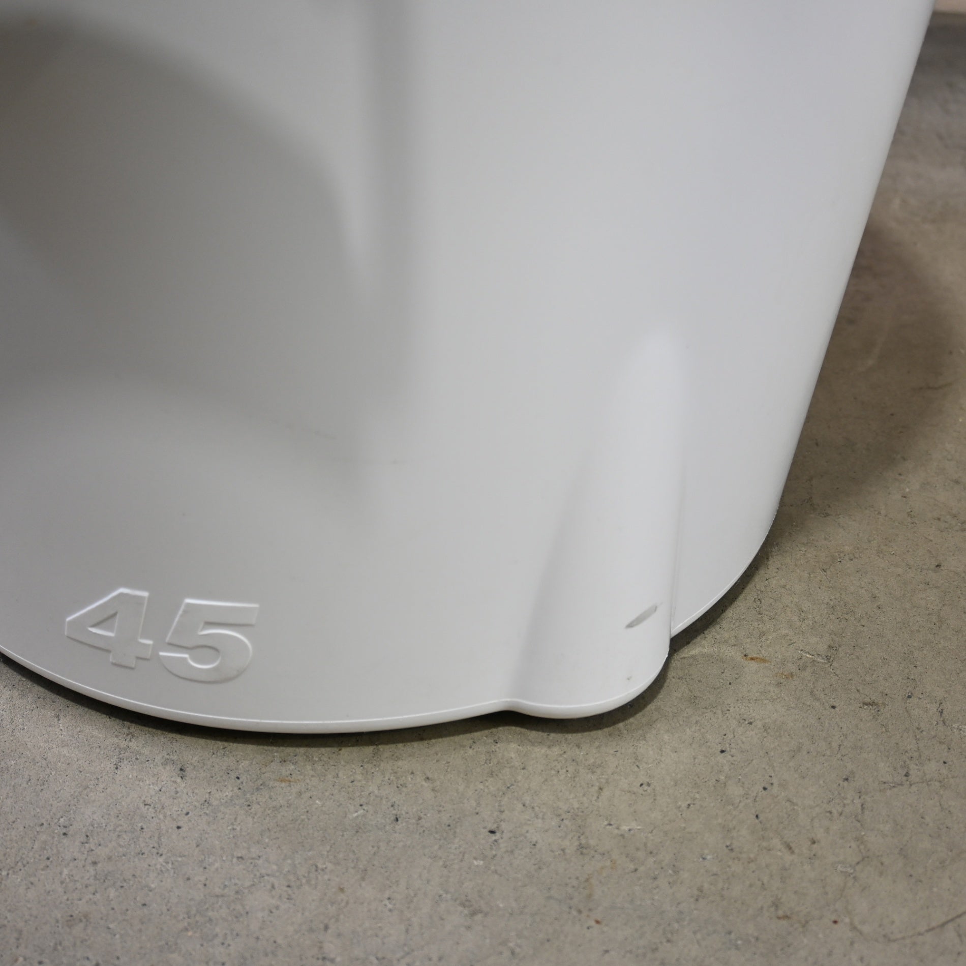 YETI Tank 45 Ice Cooler Bucket Cooler Box Outdoor Cooling USA / イエティ タンク45　アイスクーラーバケツ クーラーボックス アウトドア アメリカ