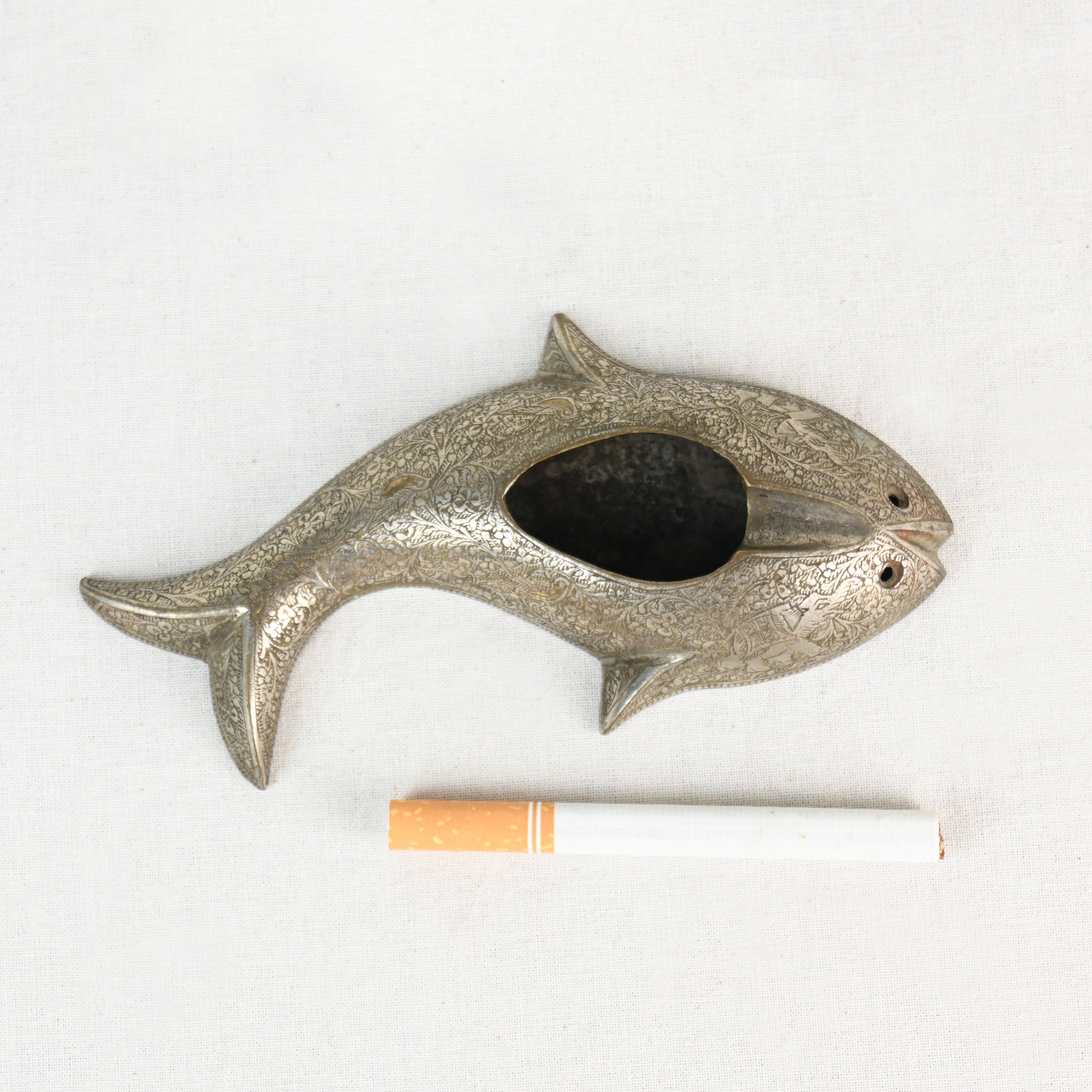 Indian vintage Brass Fish Ash tray / インド ヴィンテージ 真鍮 灰皿 魚