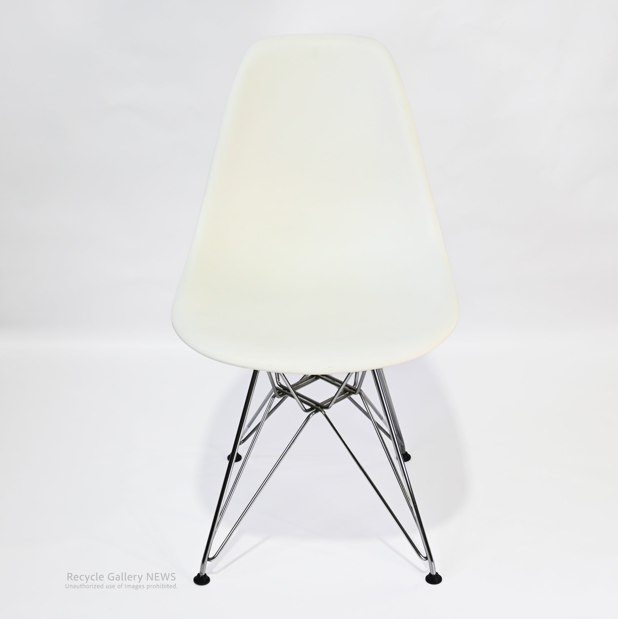 Herman Miller Eames DSR Side Chair with Wire Base American Mid Century Modern Designer Furniture Polypropylene / イームズシェルサイドチェアDSR ワイヤーベース デザイナーズ アメリカ ミッドセンチュリー ポリプロピレン