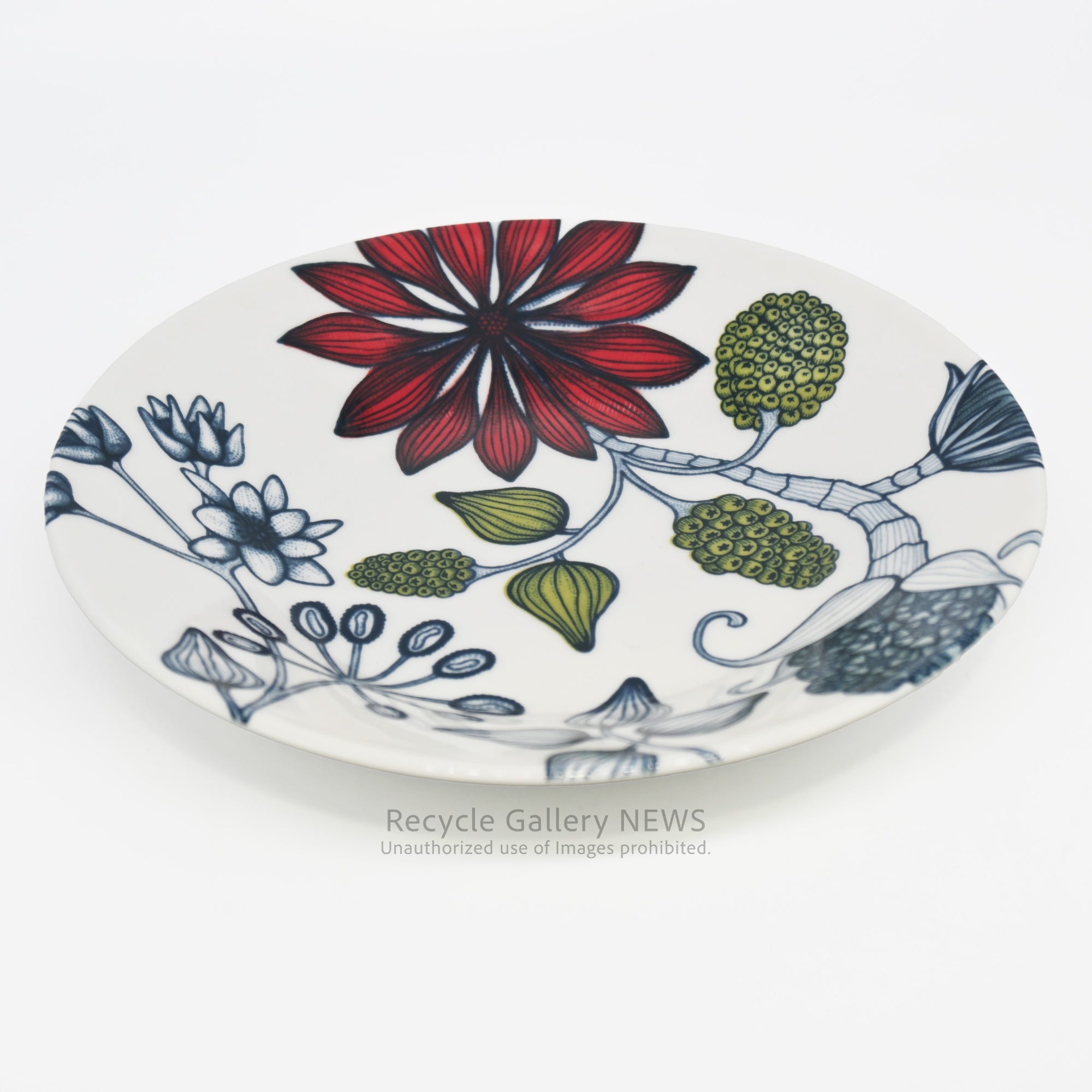 ARABIA Runo Summer Ray Finland Floral 16.5cm Plate Old Backstamp  Scandinavian Style / アラビア ルノ サマーレイ 16.5cmプレート フィンランド  花柄 北欧 旧スタンプ