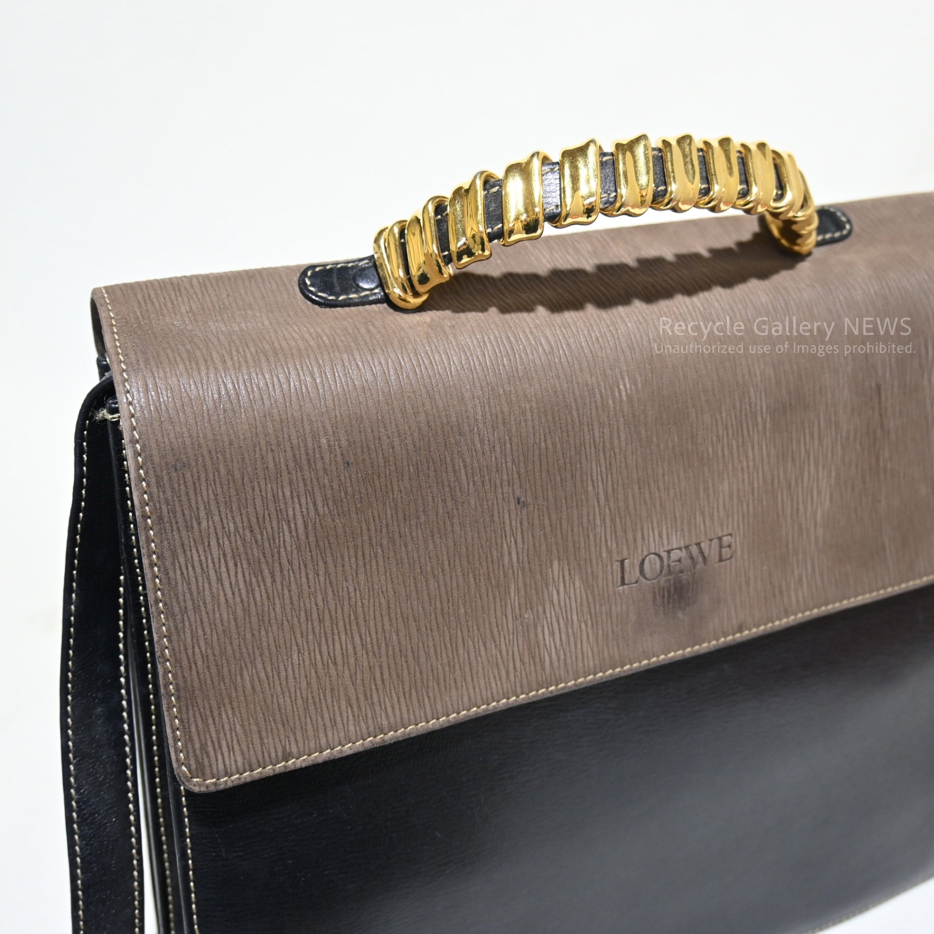 Vintage LOEWE Velázquez 2-way shoulder bag with twisted hardware / ロエベ ベラスケス ショルダーバッグ 2way ツイスト金具 ヴィンテージ