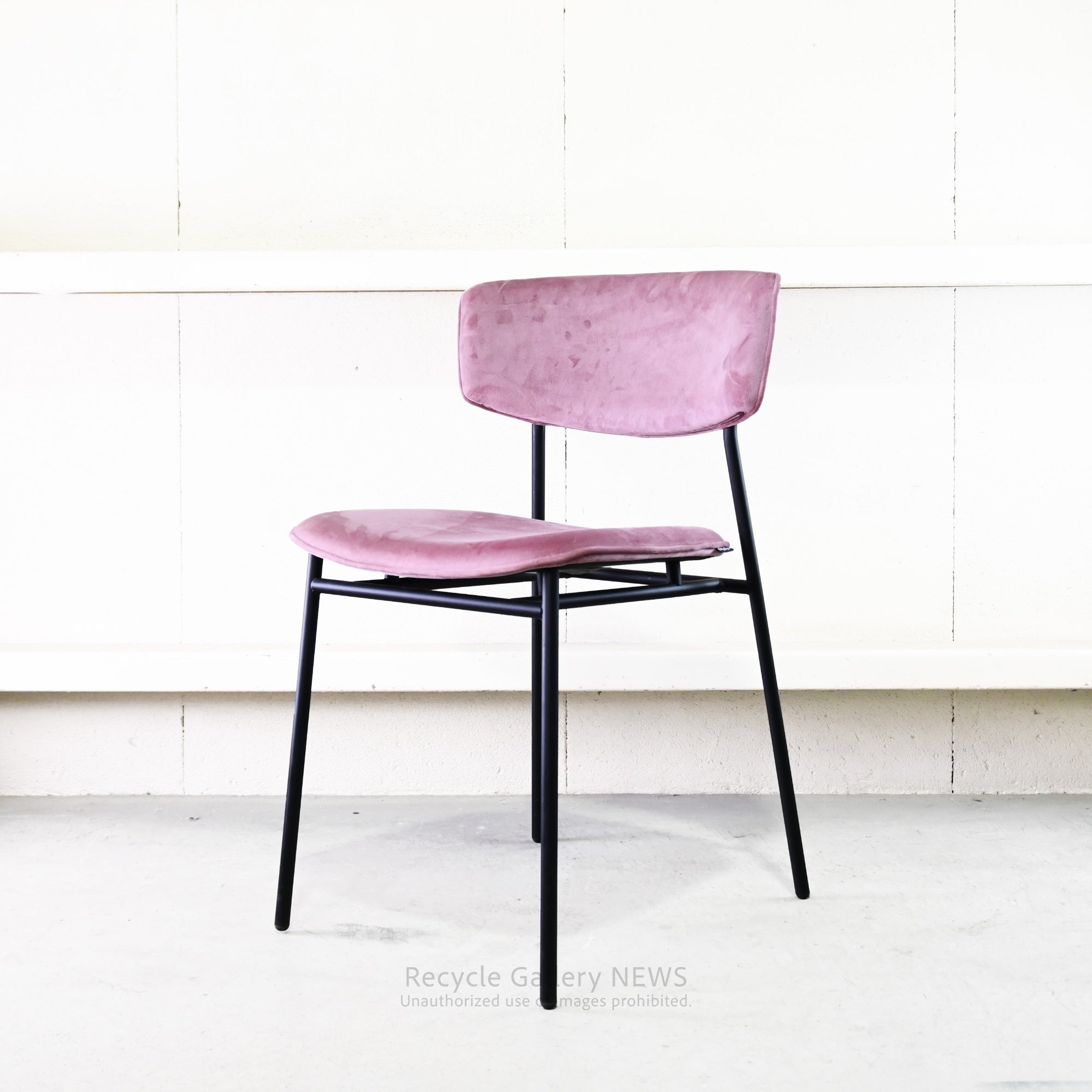 Calligaris Fifties Dining Chair Black Rose Pink-Velvet Italian 