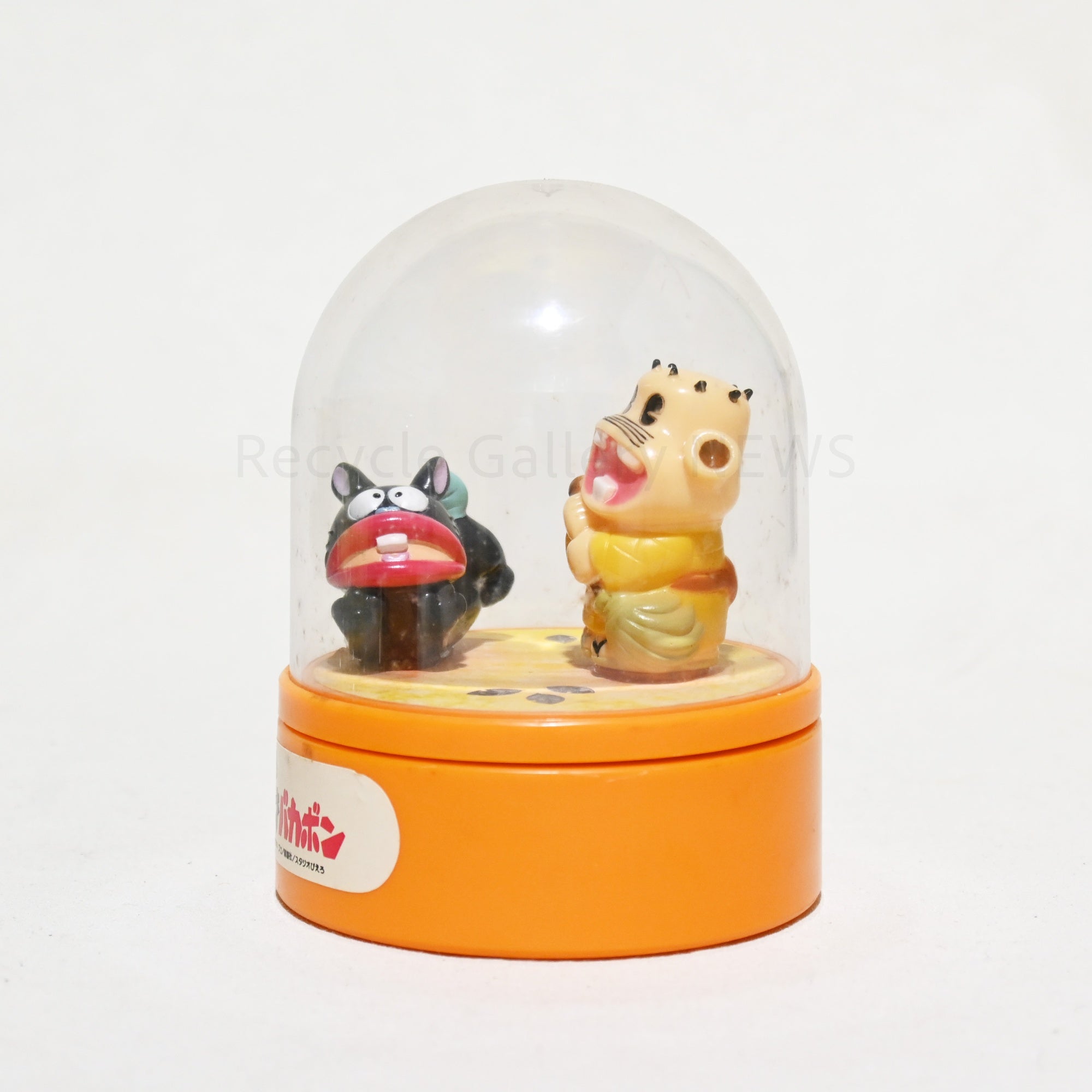 Genius Bakabon Dome-Shaped Music Box Rerere-no-Ojisan Unagi-Inu Japan Vintage Retro / 天才バカボン ドーム型 オルゴール レレレのおじさん ウナギイヌ 当時物 昭和レトロ 日本ヴィンテージ