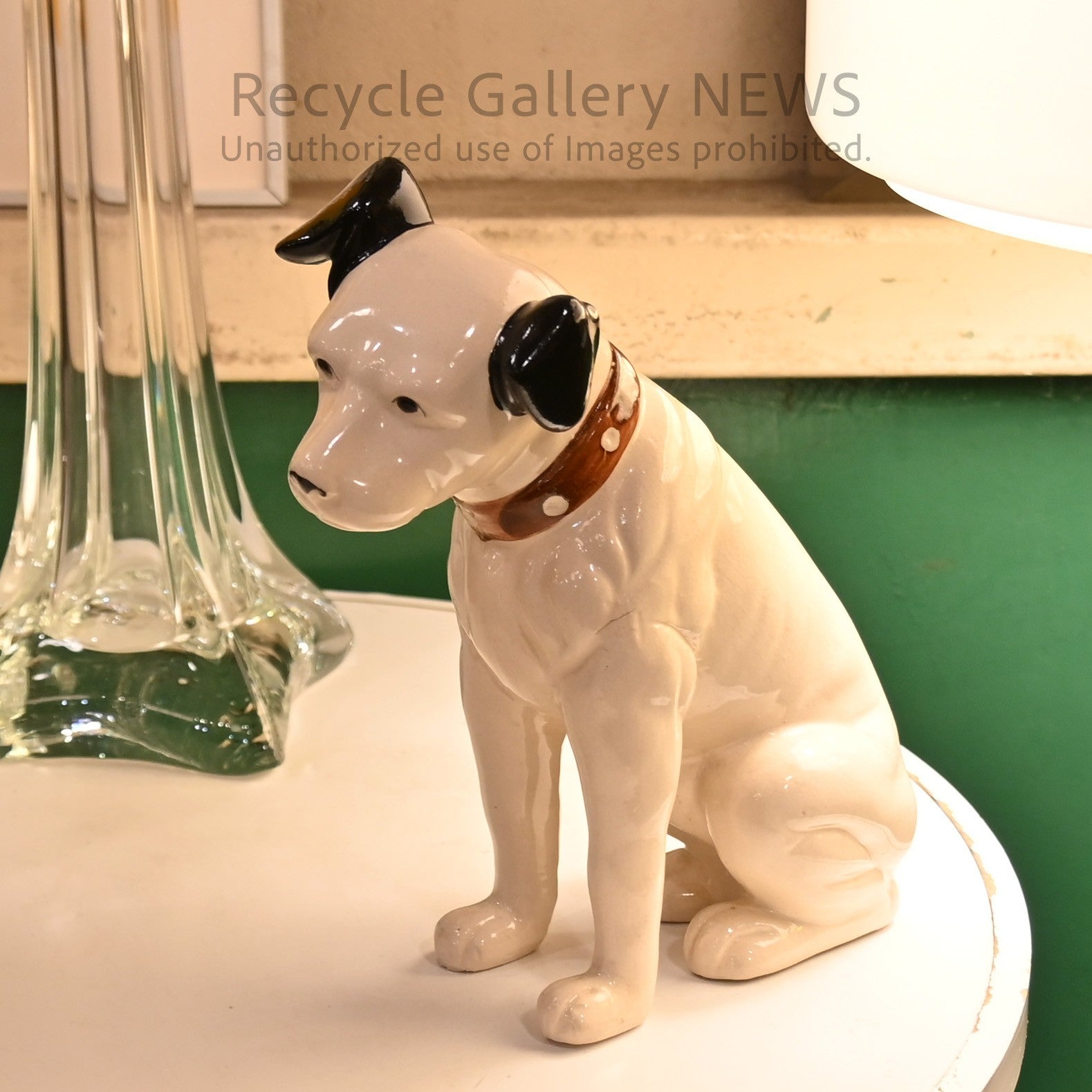 His Master's Voice "Nipper" Vintage Ceramic Dog Figurine Ornament Victor White /『主人の声』ビクター犬 ニッパー 陶器フィギュリン オブジェ 犬の置物 オーディオ レトロ 白