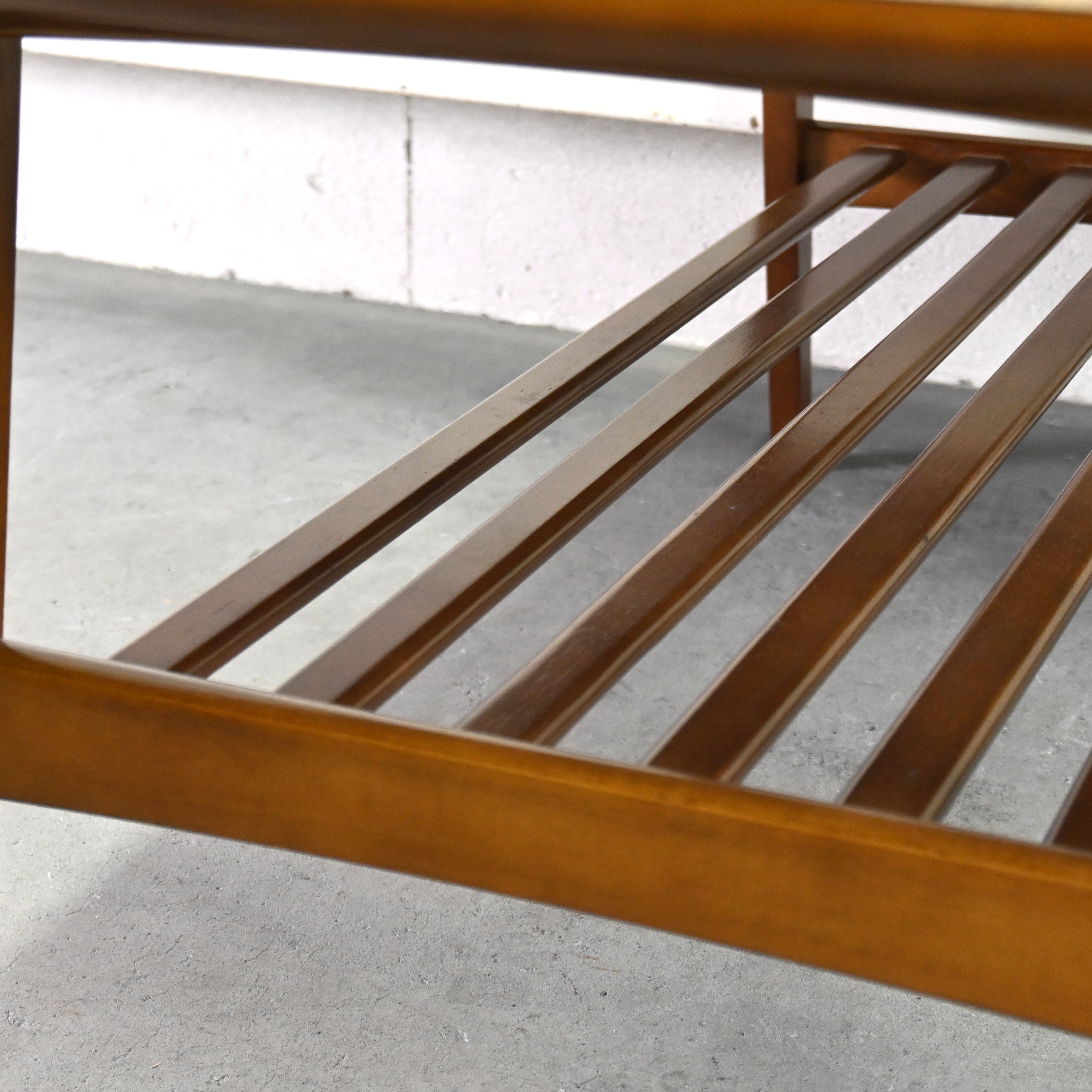 karimoku60 Living table Large Walnut color Japanese modern Long life design / カリモク60  リビングテーブル 大 ウォールナット色 ジャパニーズモダン ロングライフデザイン