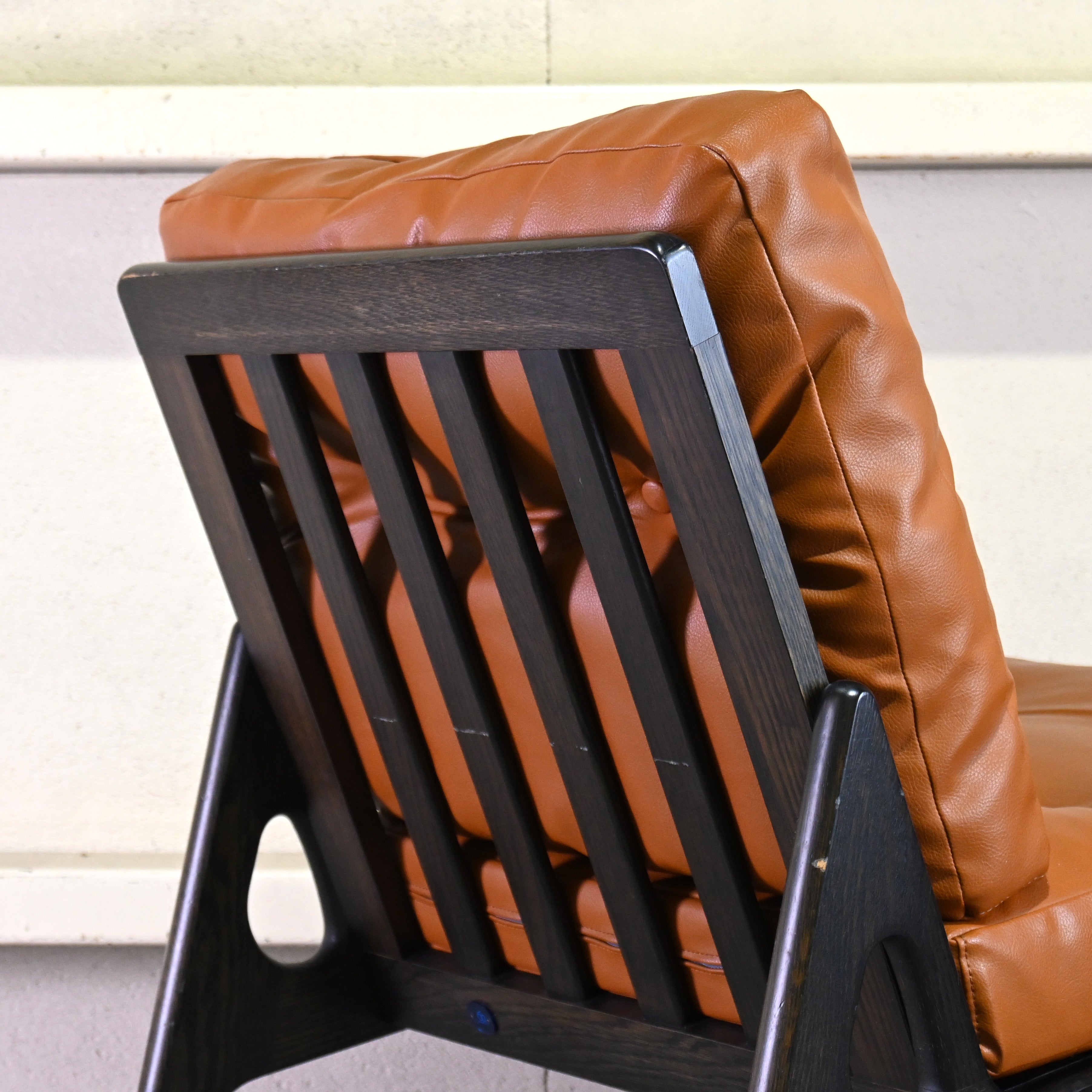 MARUNI60 Frame chair 1seater Walnut Vinyl leather Armless Japanese modern Long life design / マルニ60 フレームチェア 1シーター ウォールナット材 ビニールレザー アームレス ジャパニーズモダン ロングライフデザイン