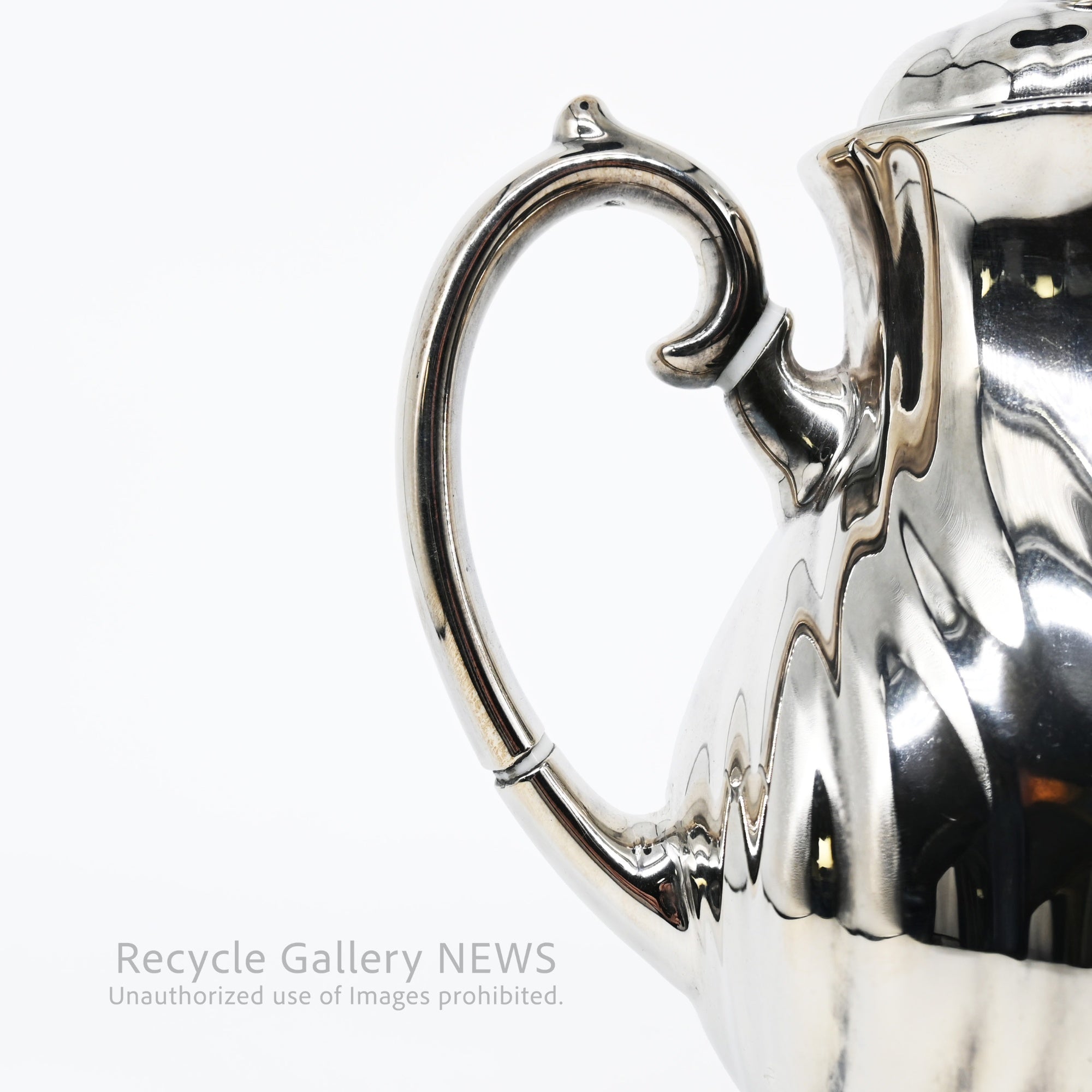 SILVER COATED PORCELAIN TEA POT  Antique German Silver Plated 3-Piece wmf / シルバープレートドイツアンティーク 三点セット ドイツ WMF社  銀メッキ
