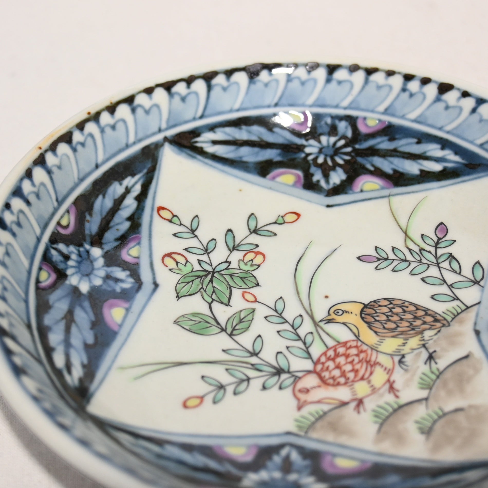 六代 佐藤走波 菊鶉絵 草花文 五寸皿揃 有田焼 / The Sixth Sato Souha Kiku-Uzura Sou-Ka-mon Plate 5-piece set Arita ware