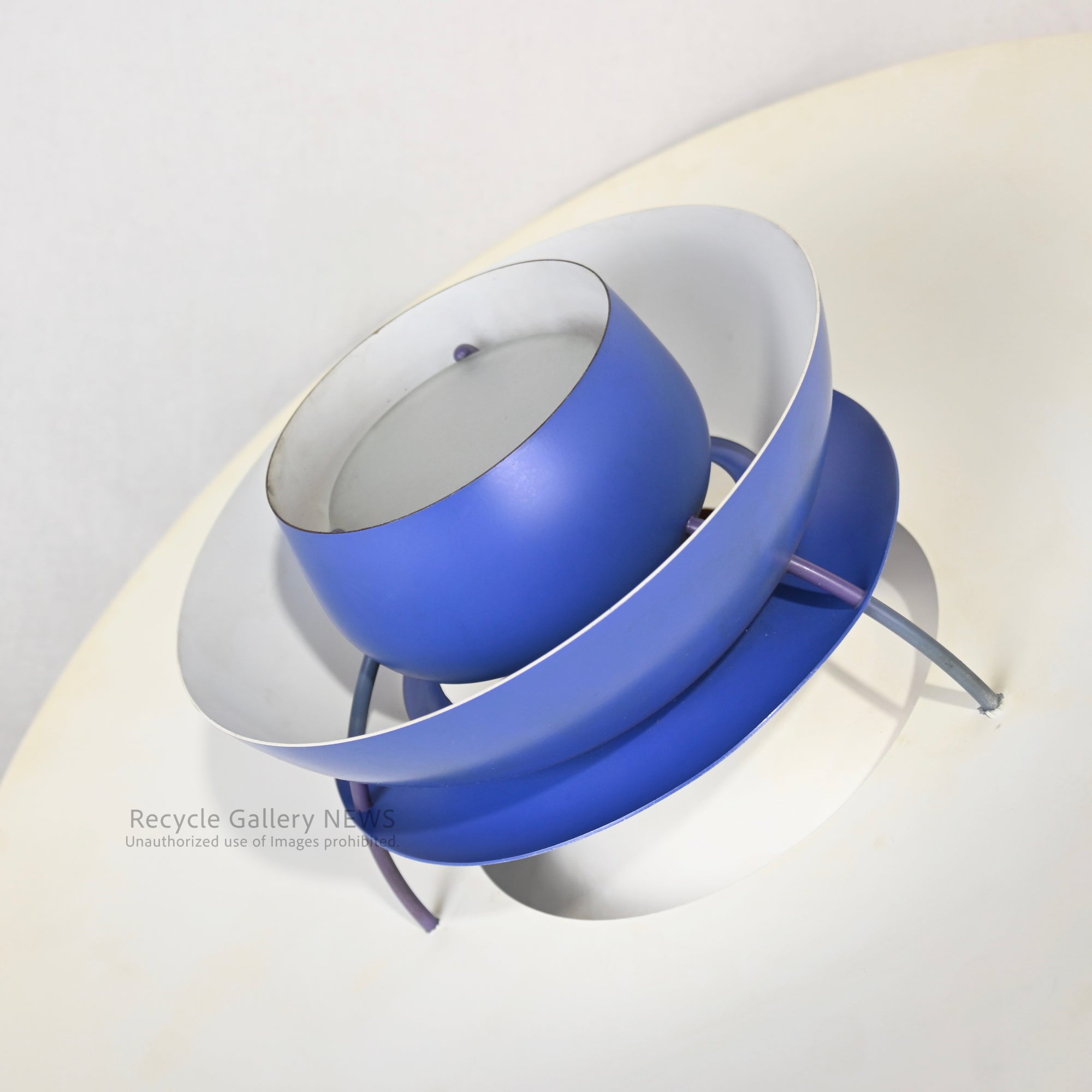 YAMAGIWA Louis Poulsen Poul Henningsen Pendant light PH 5 Monochrome blue Scandinavian design / ヤマギワ ルイスポールセン ポールヘニングセン ペンダントライト PH 5 モノクロームブルー 北欧デザイン