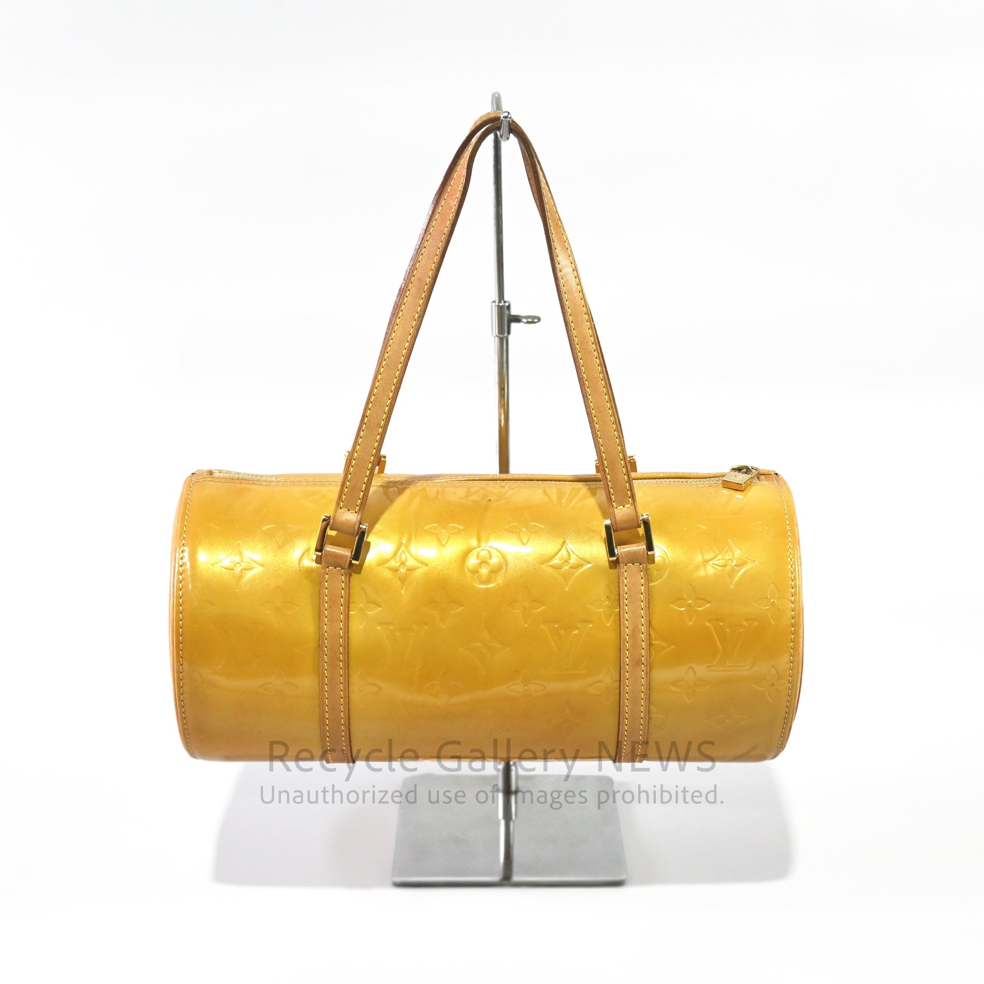 LOUIS VUITTON ルイヴィトン ハンドバッグ ヴェルニ ベッドフォード Louis Vuitton Vernis Bedford Barrel Hand Bag Patent Leather Yellow