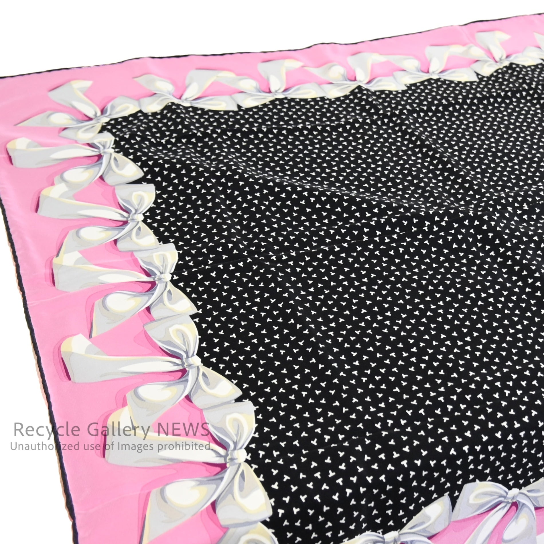 Tiffany Ribbon scarf Pink and black / ティファニー リボン柄 スカーフ ピンク 黒