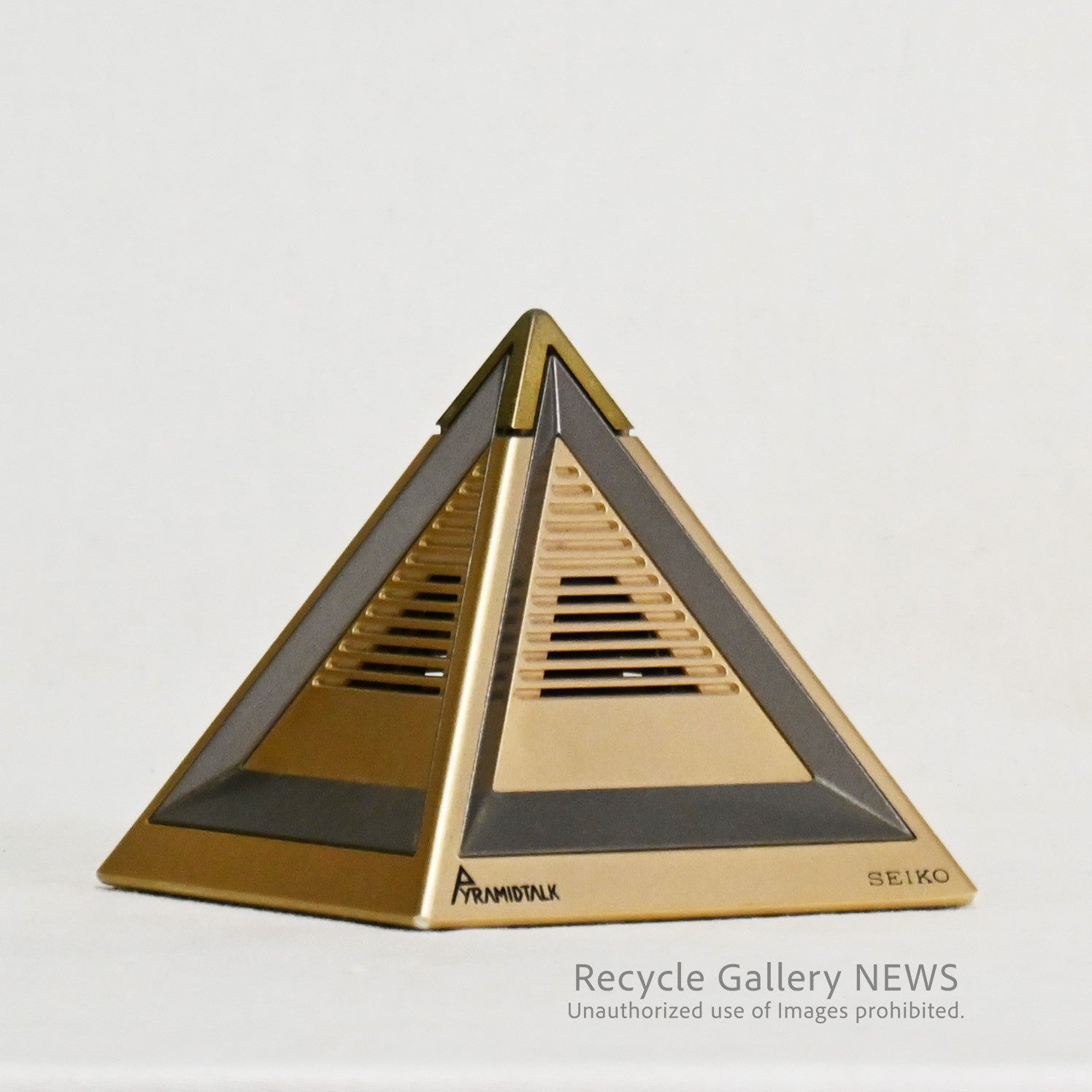 【稀少】SEIKO ピラミッドトーク 電波時計 SEIKO Pyramidtalk Talking Clock Japanese Vintage / セイコー
