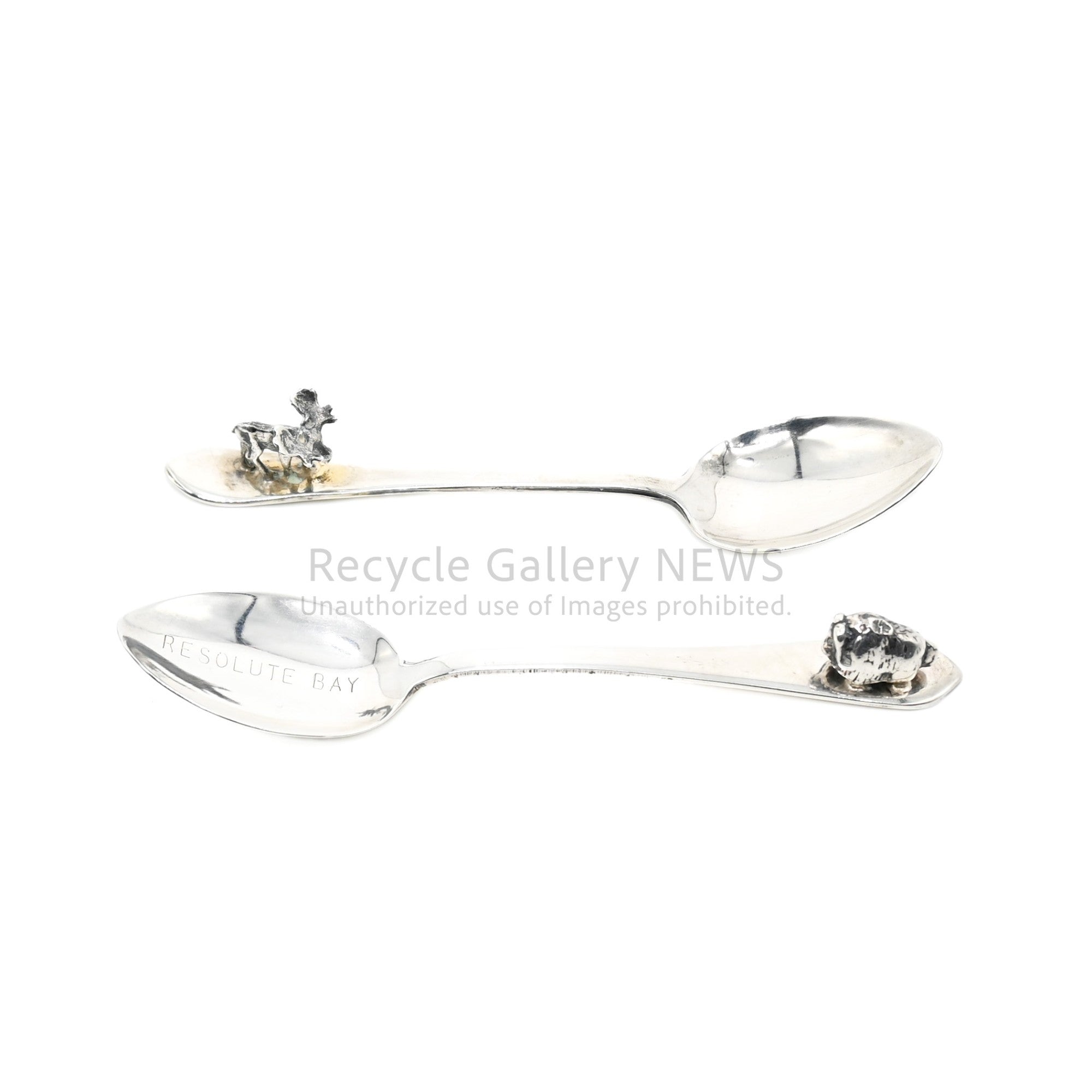Sterling Silver Animal Spoons Set of 2 Moose & Bison Made in Canada / 動物たちのスプーン 2本セット ミニスプーン スターリングシルバー製 カナダ産 動物モチーフ ムース バイソン レゾリュート・ベイ
