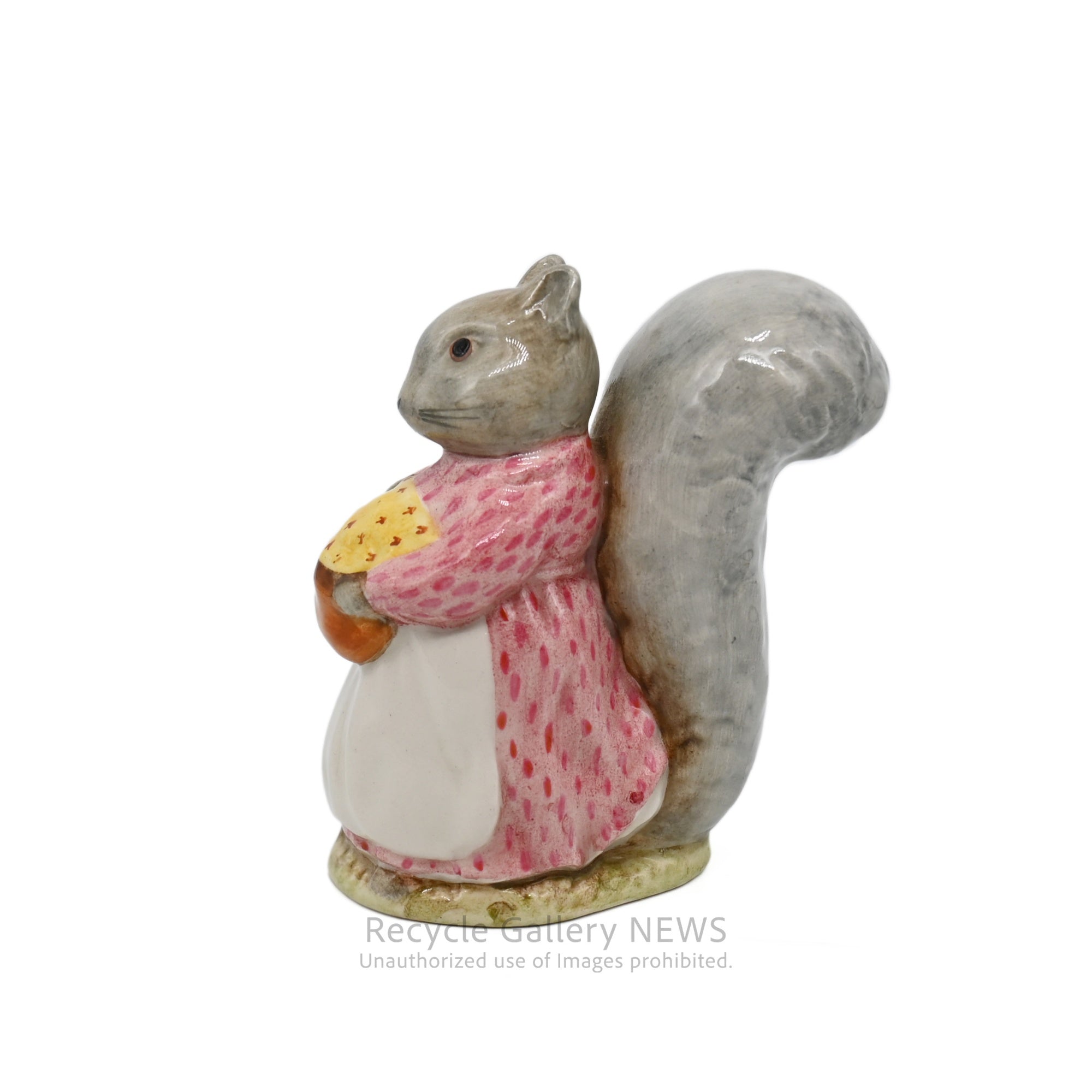 Beswick Peter Rabbit Timmy Tiptoes Goody Ceramic Figurine Gray Squirrel / ベスウィック ピーターラビット つまさきティミー グッディ 陶器 フィギュリン ハイイロリス