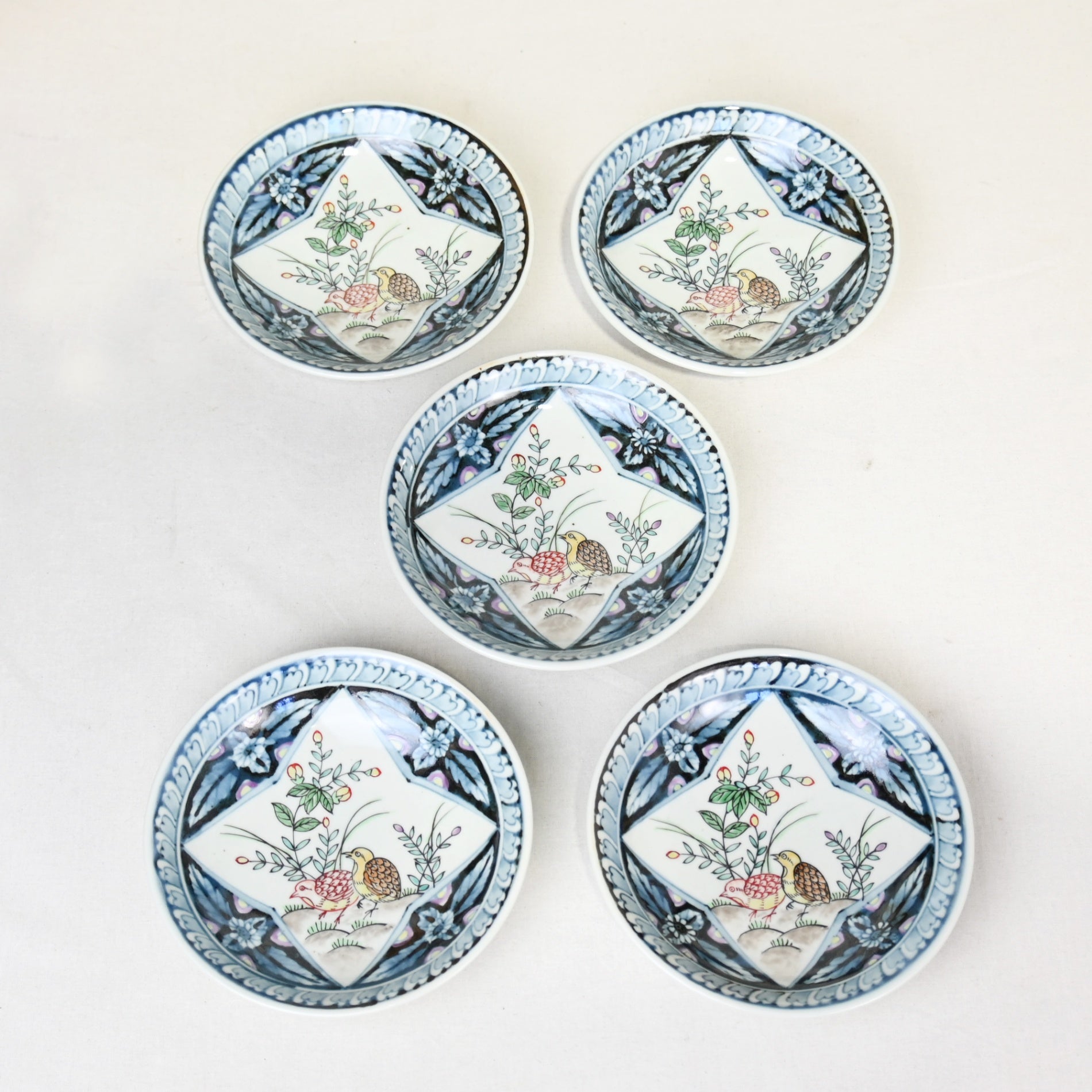 六代 佐藤走波 菊鶉絵 草花文 五寸皿揃 有田焼 / The Sixth Sato Souha Kiku-Uzura Sou-Ka-mon Plate 5-piece set Arita ware