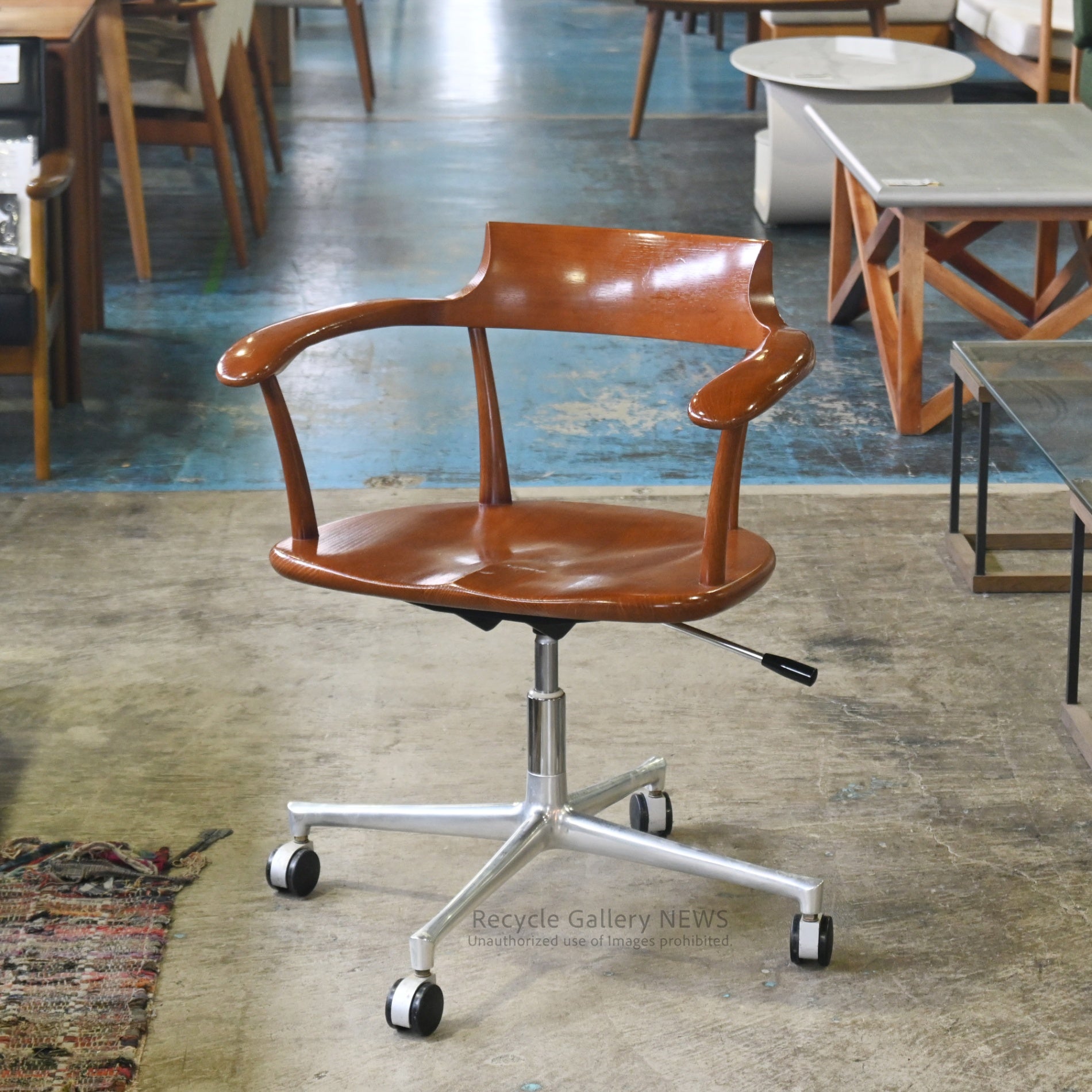Hida Sangyo CRESCENT Desk Chair Solid Wood Bentwood Made in Japan / 飛騨産業 クレセントデスクチェア 日本 無垢材 曲木