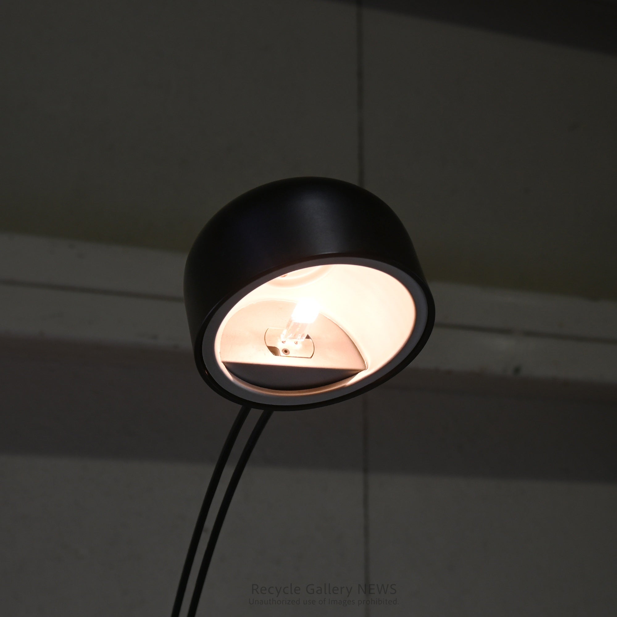 Yamada Shomei  LUMICO Table Lamp Japanese Postmodern Space Age Design / 山田照明 ルミコ テーブルランプ ポストモダン スペースエイジ 日本