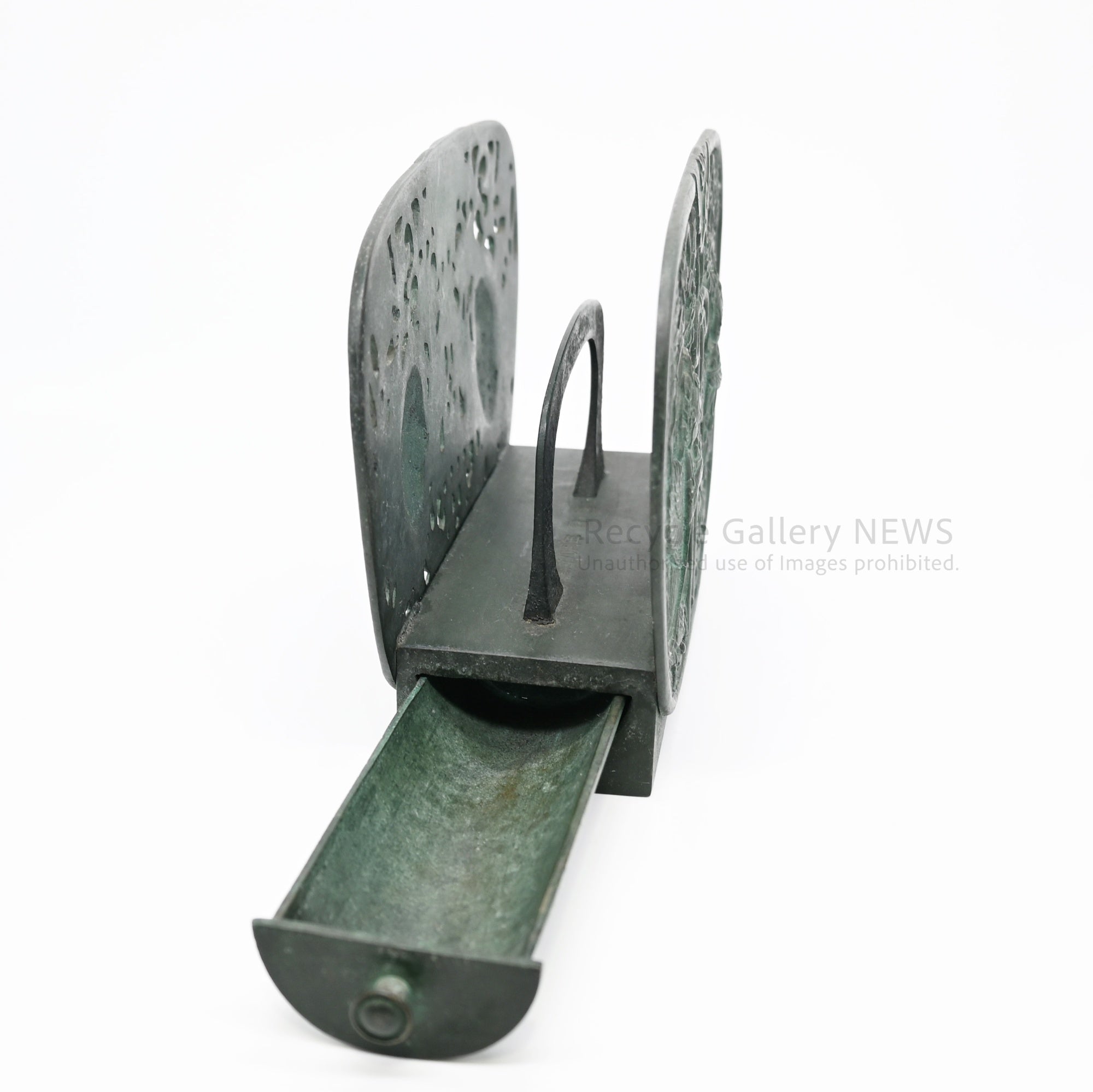 Green Bronze Ash Tray Art Object Oriental Vintage  / 青銅 灰皿 オブジェ オリエンタル ヴィンテージ 緑