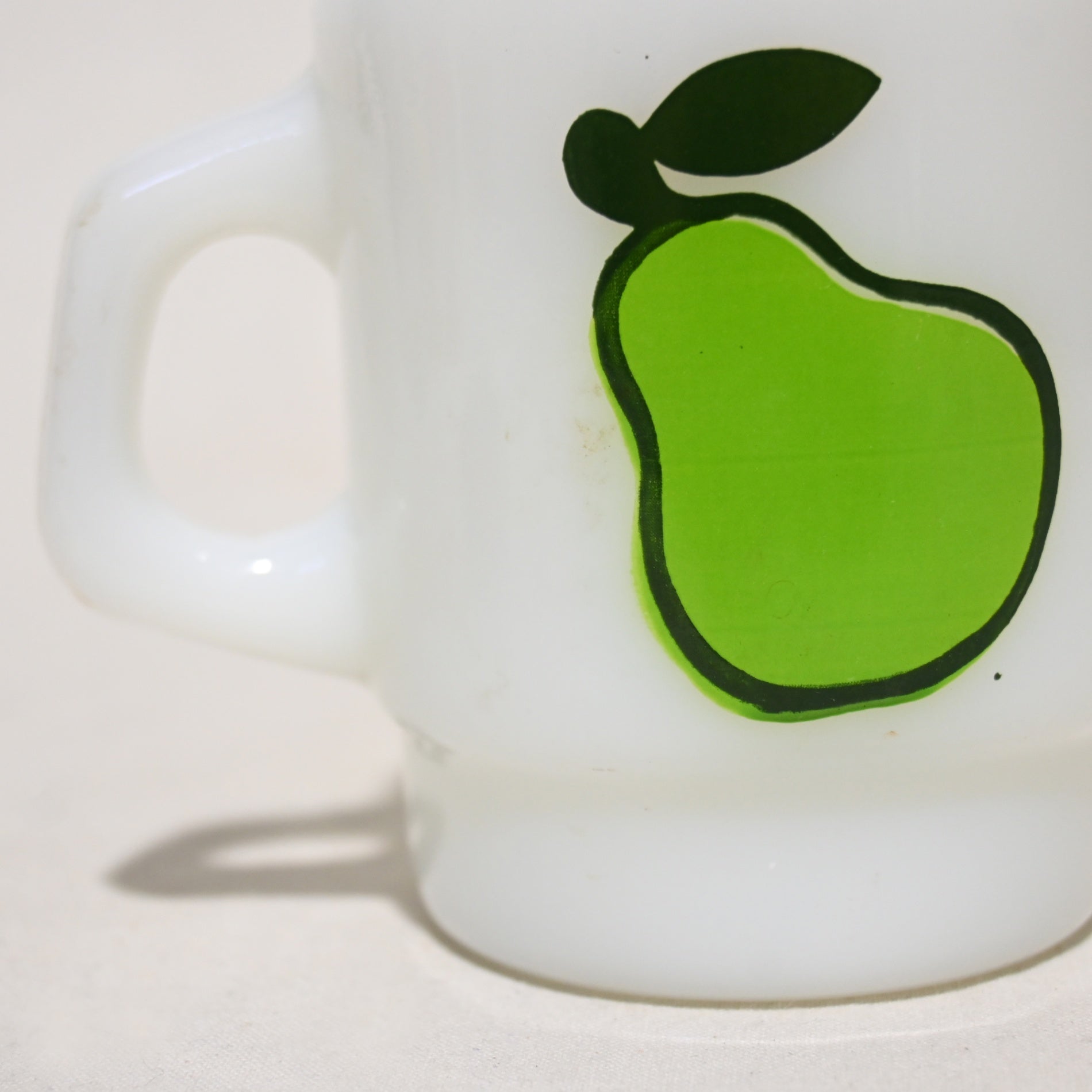 Fire-King Super Fruit Pear stacking mugs American Vintage / ファイヤーキング スーパーフルーツ 梨 スタッキングマグ アメリカン ヴィンテージ