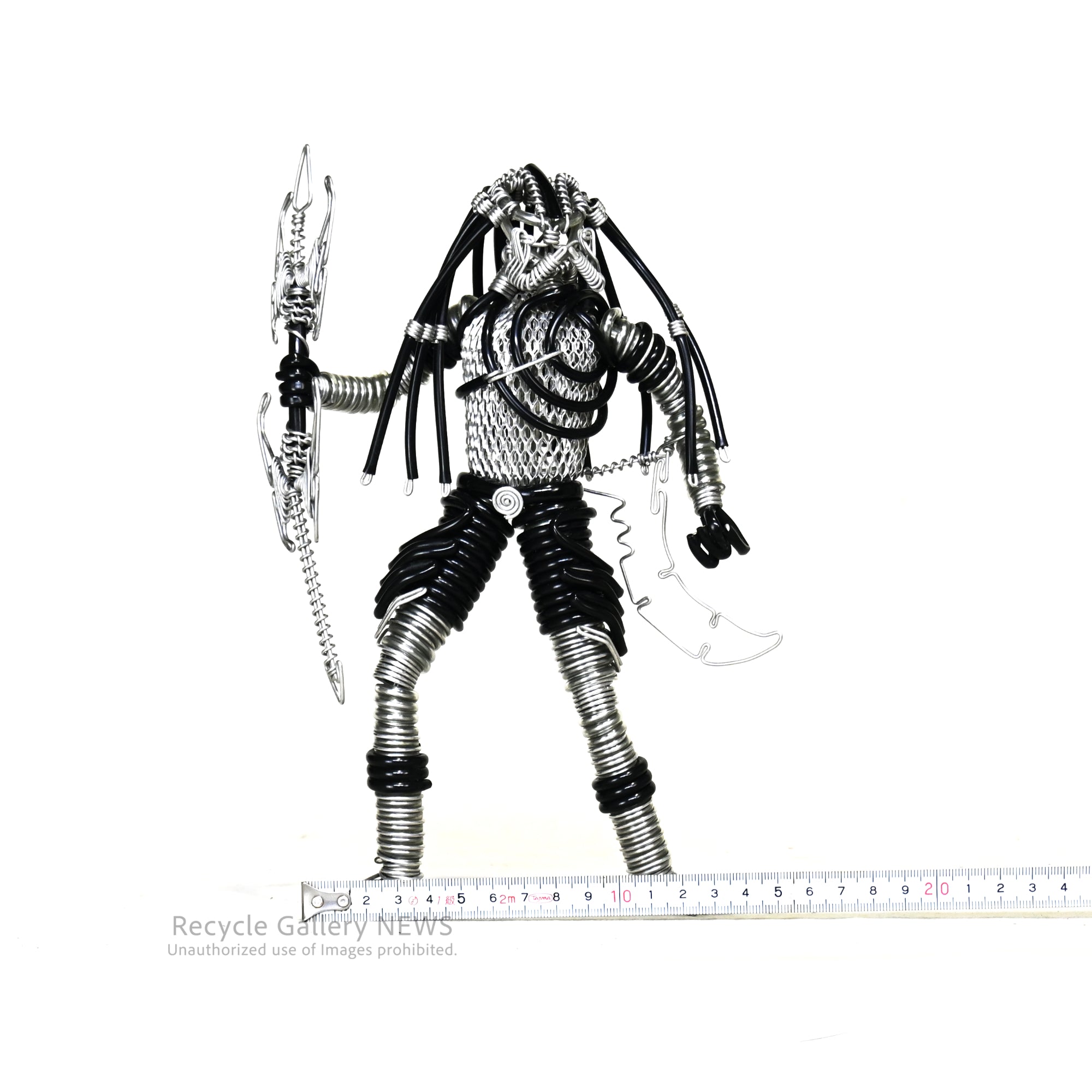 Wire art figure Predator Handmade Objetct / ワイヤーアートフィギュア プレデター ハンドメイド オブジェ