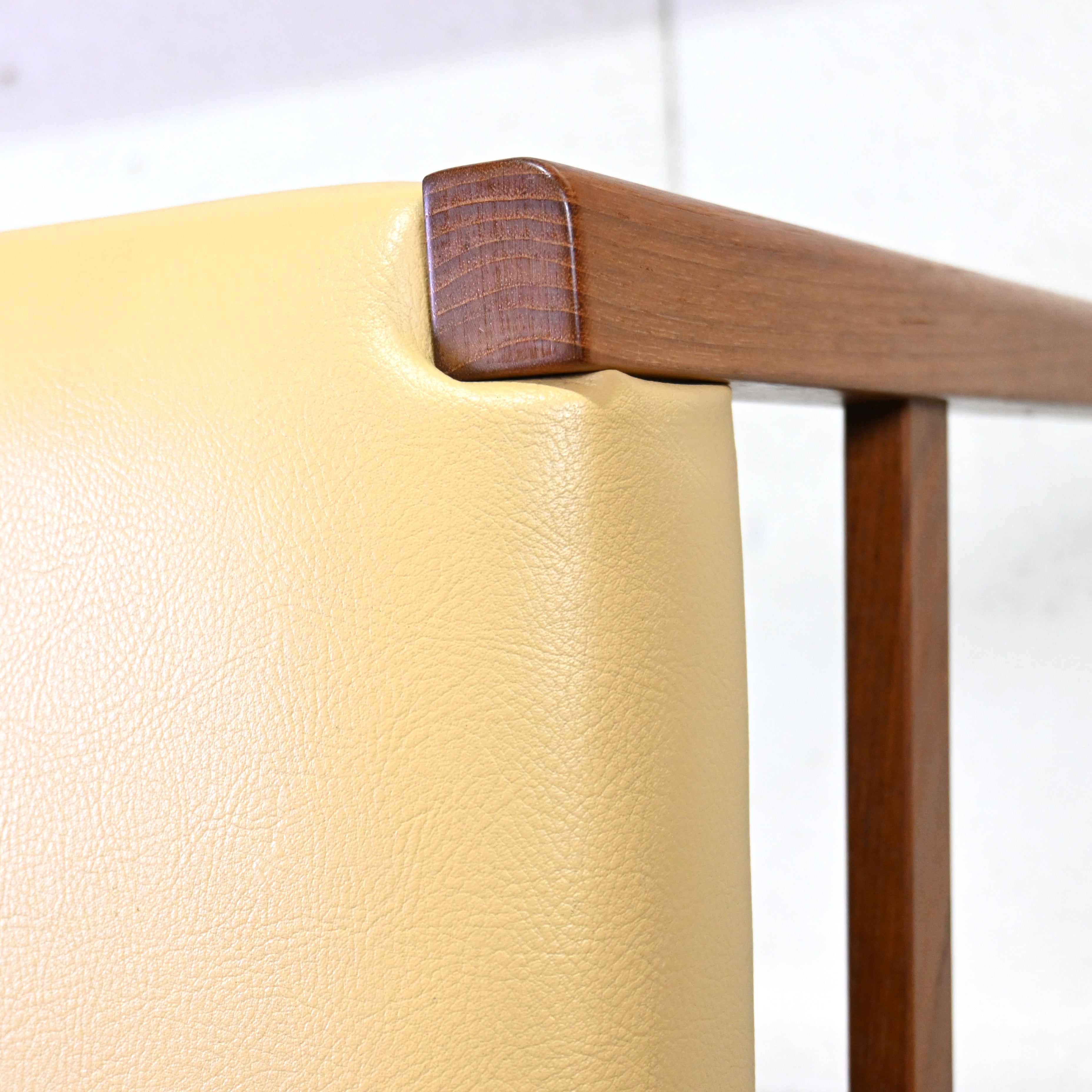 Aobayashi Seisakujyo Teakwood Arm Dining chair Japan vintage Scandinavian design / 青林製作所 チーク材 アーム ダイニングチェア ジャパンヴィンテージ 北欧デザイン