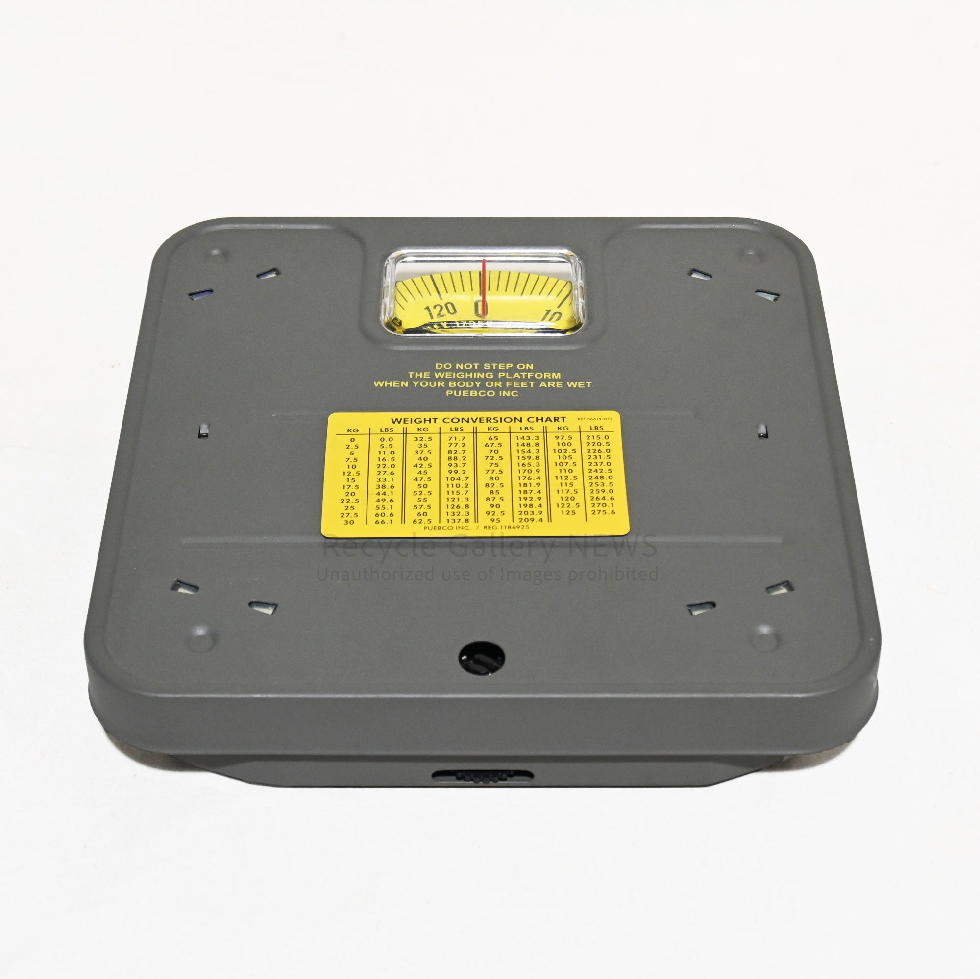 PUEBCO STANDARD BATH SCALE Steel Industrial Design / プエブコ 体重