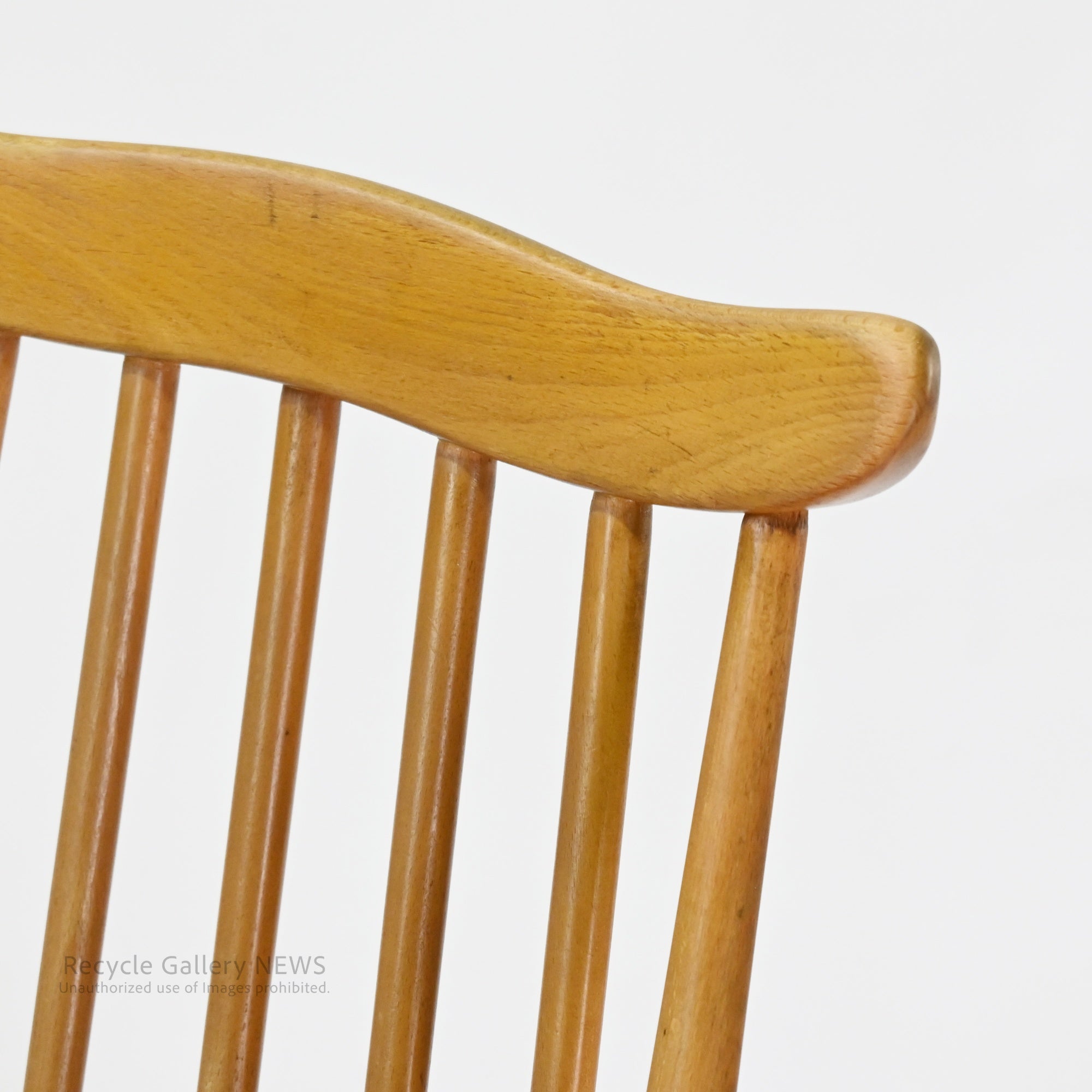 Ercol Ercol Goldsmith Chair British Elm Wood Traditional Craftsmanship Matches Scandinavian Design / アーコール ゴールドスミスチェア イギリス ニレ材  職人技 北欧モダン