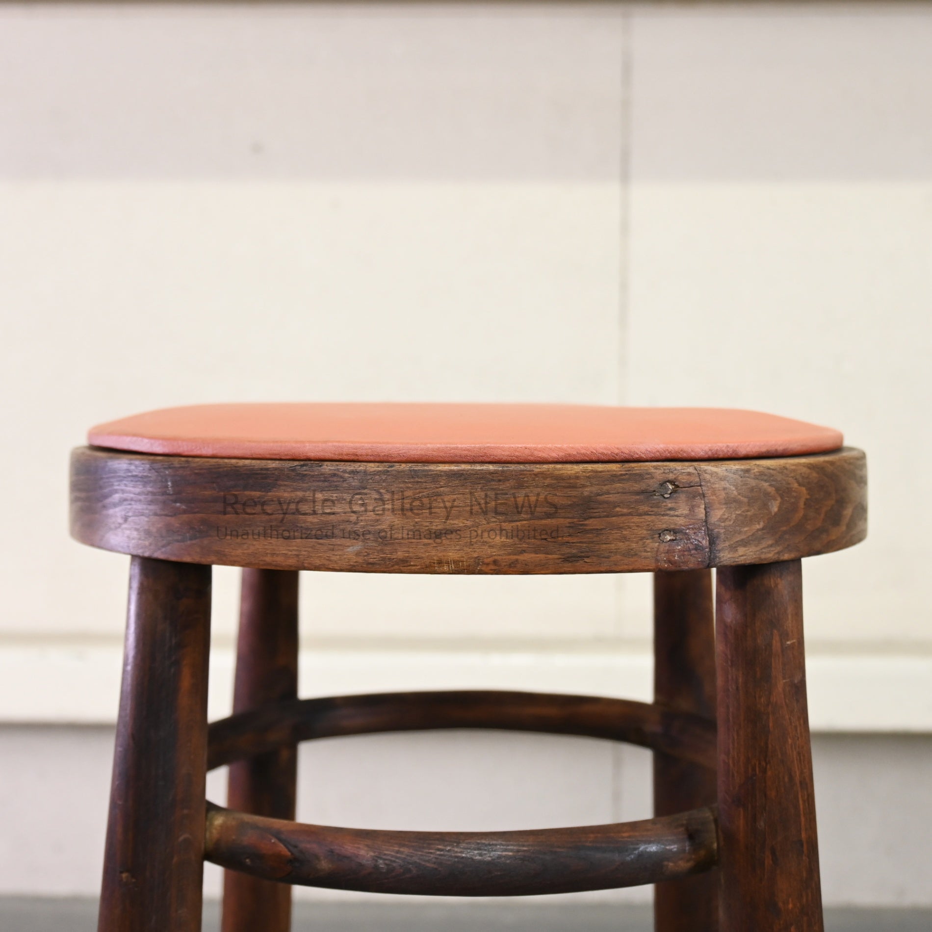Vintage stool chair Orange and Brown Retro Furniture / ヴィンテージ スツール 椅子 オレンジ ブラウン レトロ家具