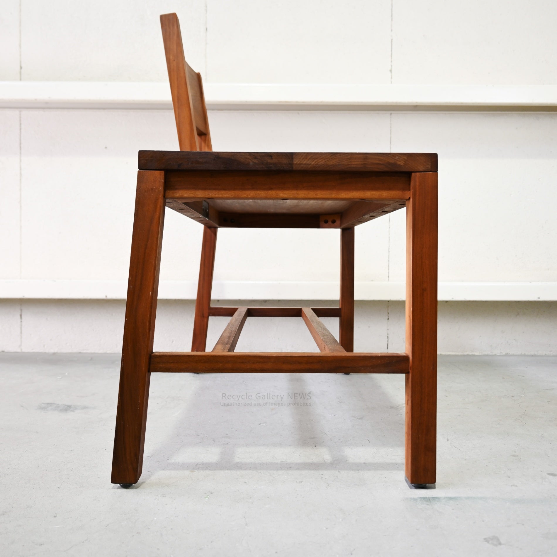 dix design+architecture Tomoko Bench Architectural Solid Wood Bench Scandinavian Modern /  ディックスデザイン アークテクチャー トモコベンチ 建築的 北欧モダン 無垢材