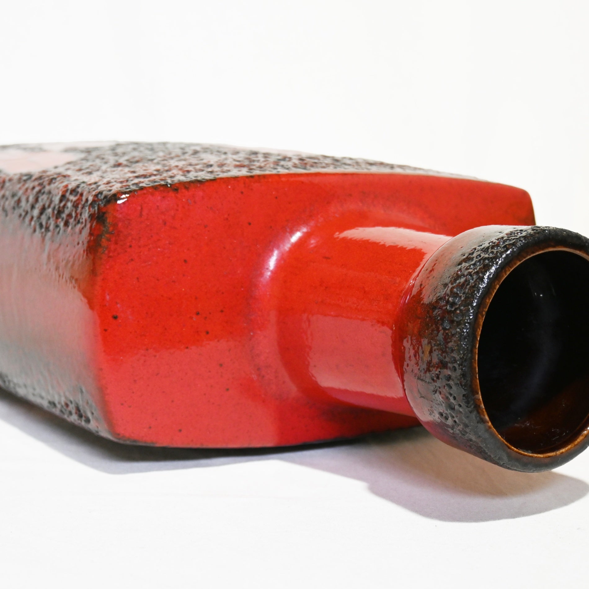 FAT LAVA W.GERMANY FLOWER VASE HORSE RED 1960’s / ファットラバ ドイツ ヴィンテージ陶器 花瓶 馬 赤 60年代