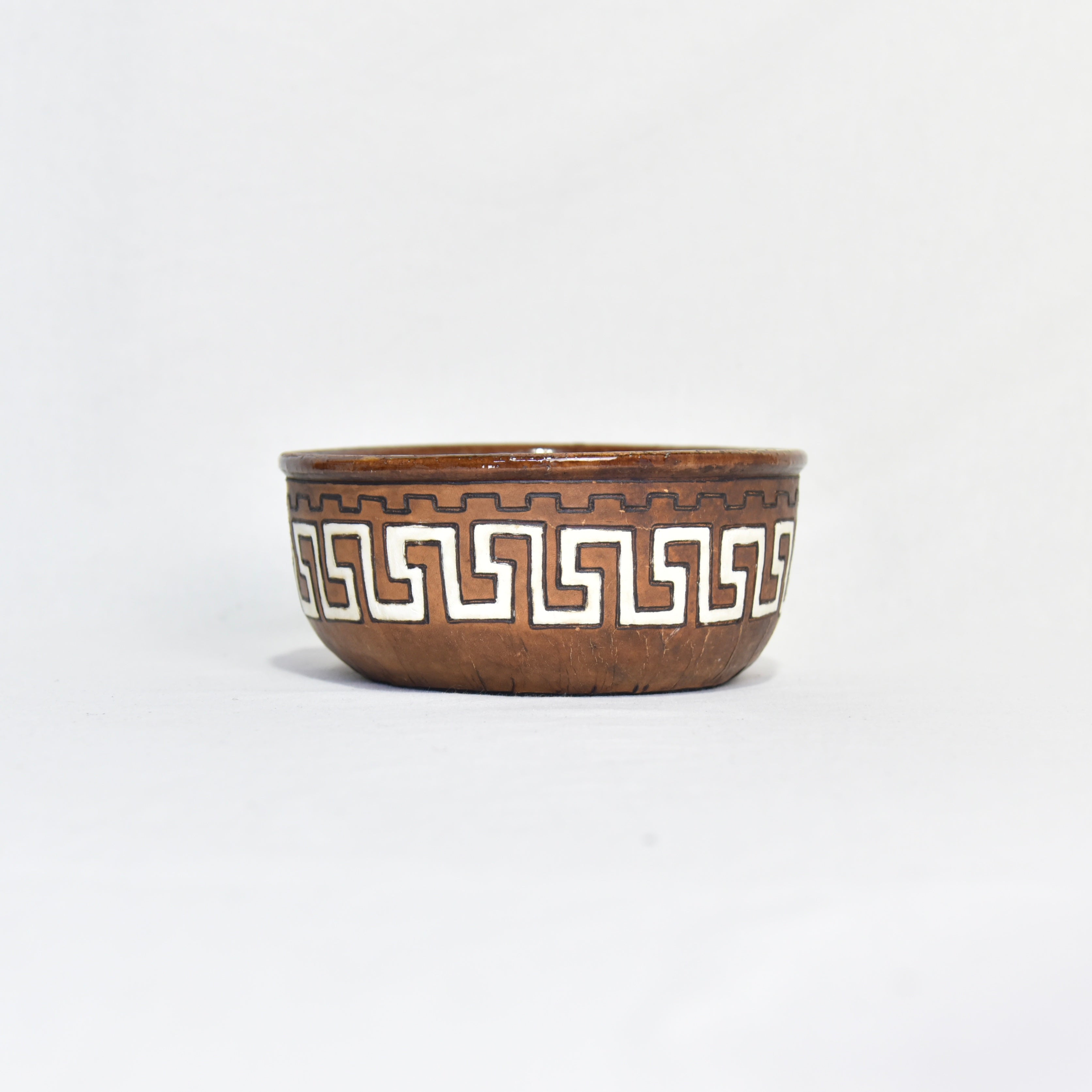 Leather cover Ceramic bowl Brazil Fork art Midcentury / 陶器 レザーカバー ボウル ブラジル製 フォークアート ミッドセンチュリー