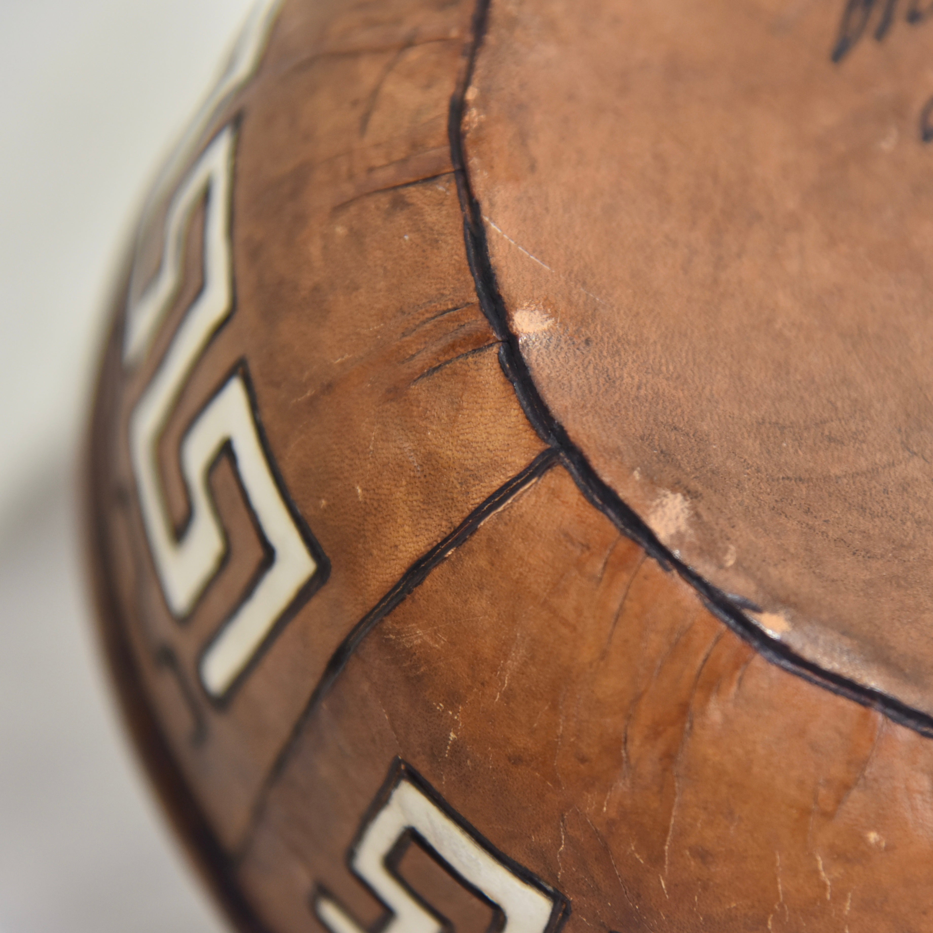 Leather cover Ceramic bowl Brazil Fork art Midcentury / 陶器 レザーカバー ボウル ブラジル製 フォークアート ミッドセンチュリー