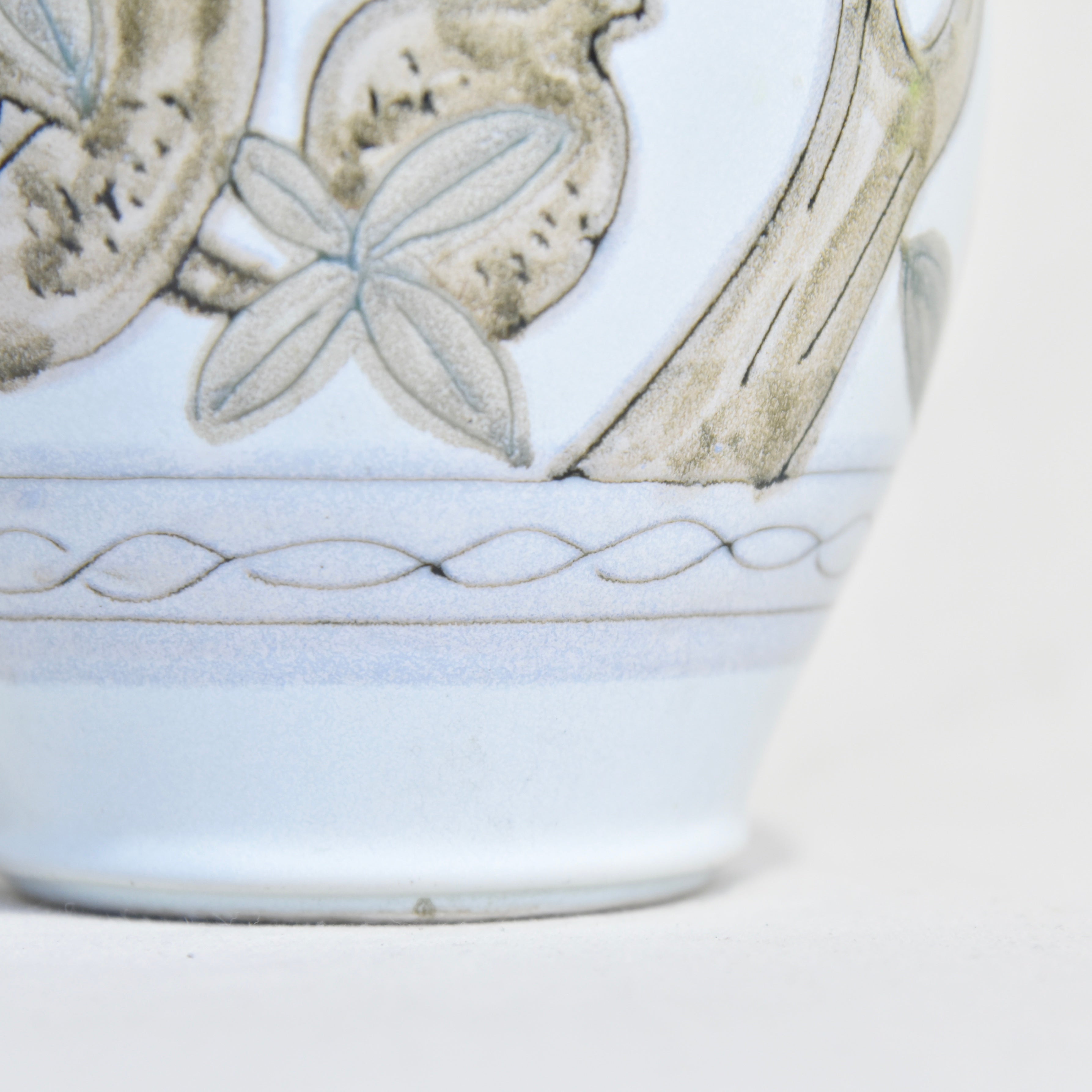 柘榴紋 釉薬 鉄絵 花瓶 陶器 日本工芸 / Pomegranate glaze Flower vase Japanese pottery Fork art